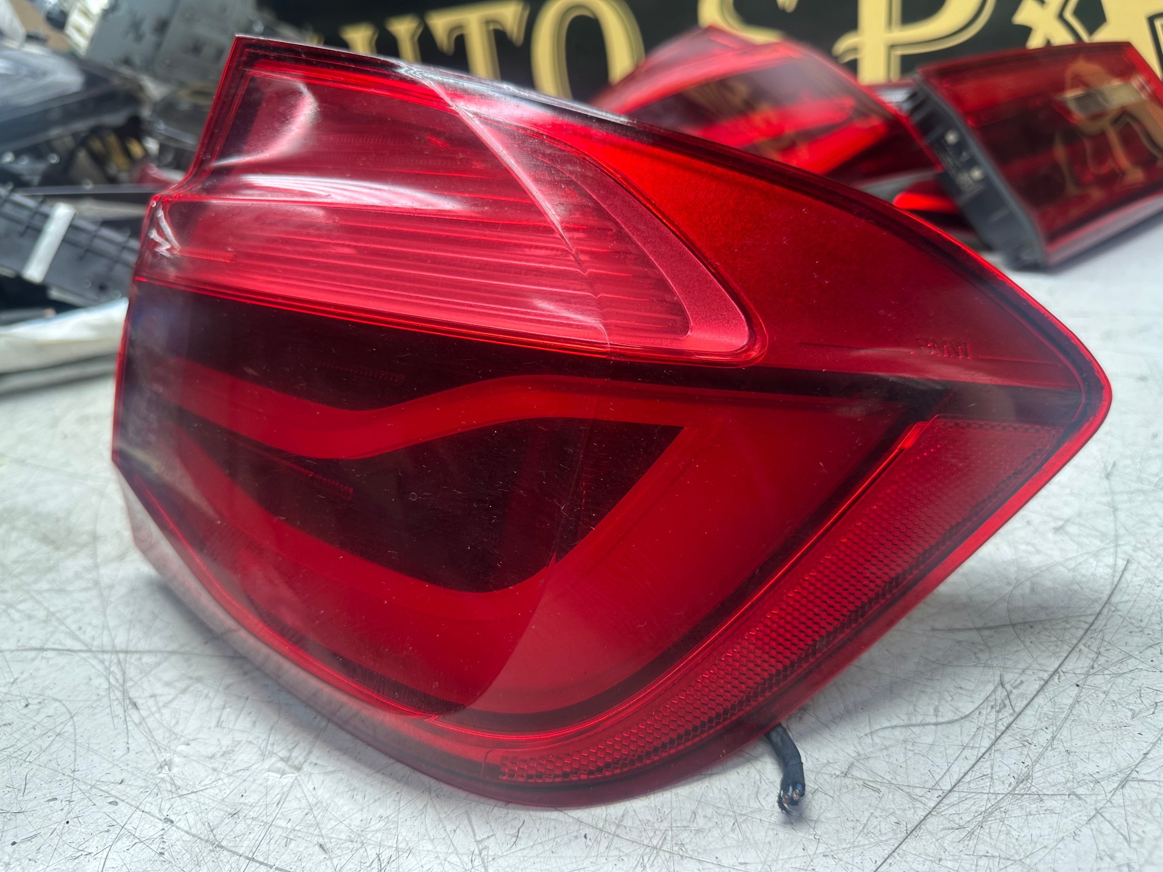 BMW 3 Series F30 Right Tail Light 2SD012147 – 2012–2019