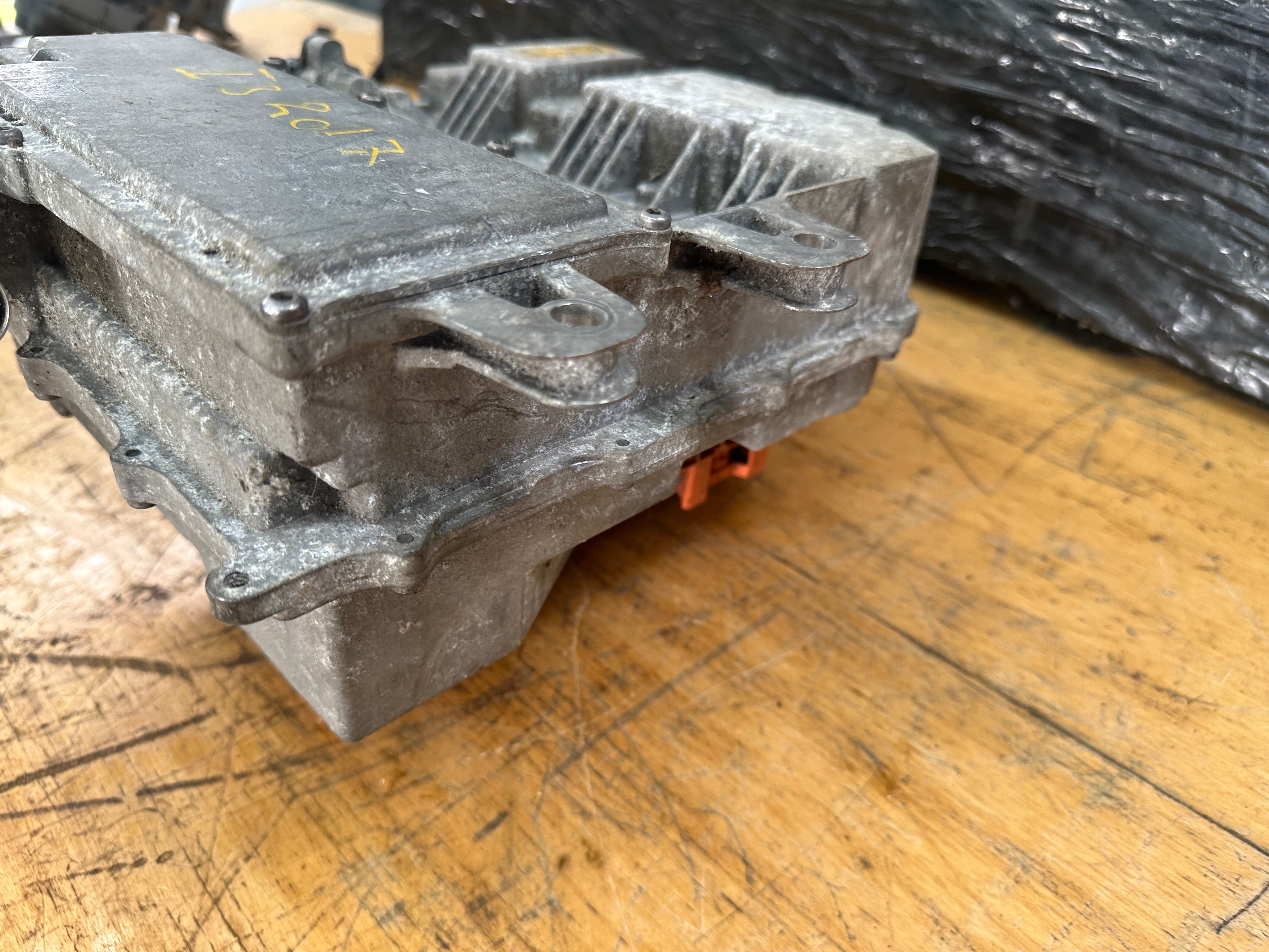 BMW i3 2013–2022 Voltage Converter (4010184601) (7933931)