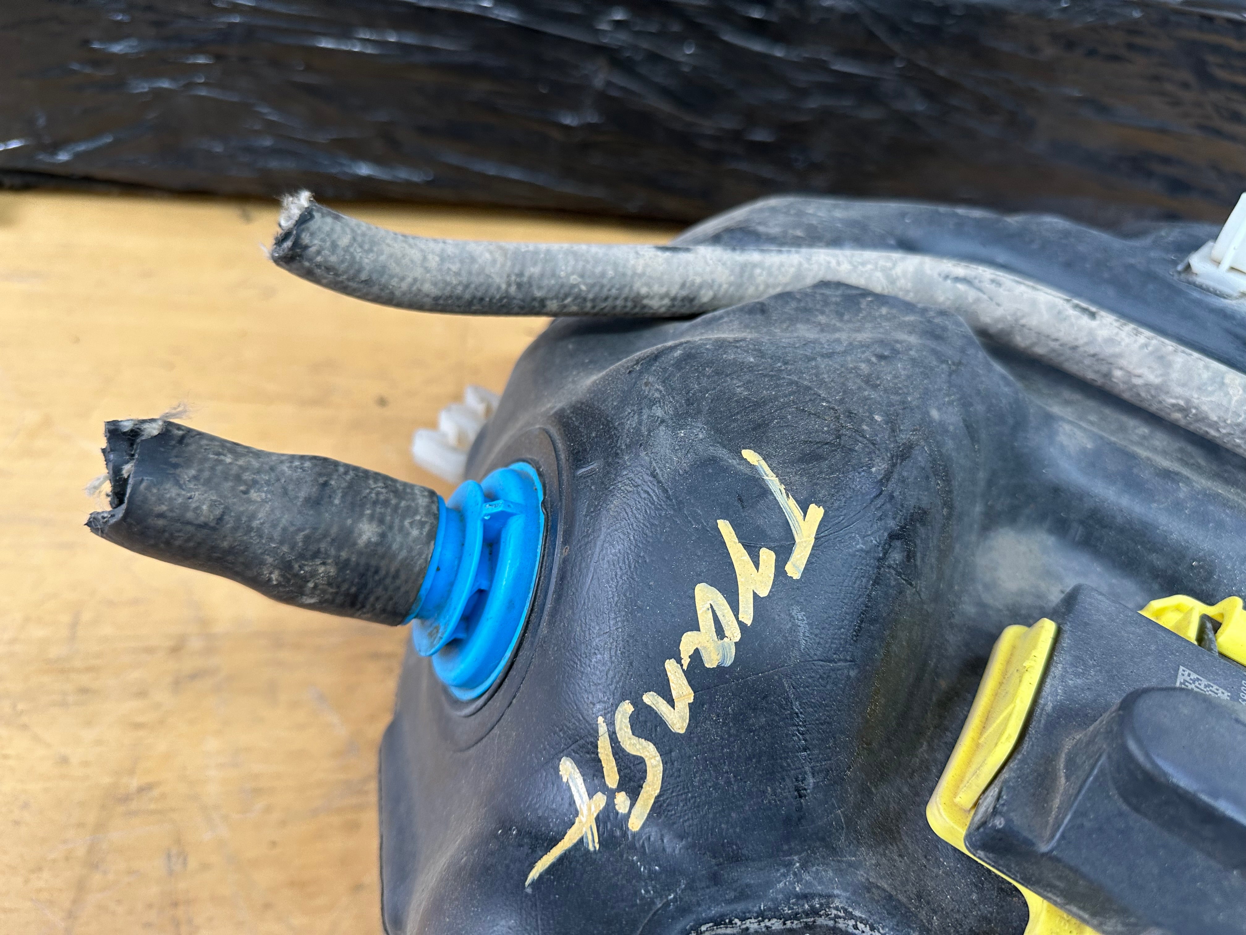 Ford Transit Custom AdBlue Tank MK8 2012–2019 (GK21-5J228-AH)