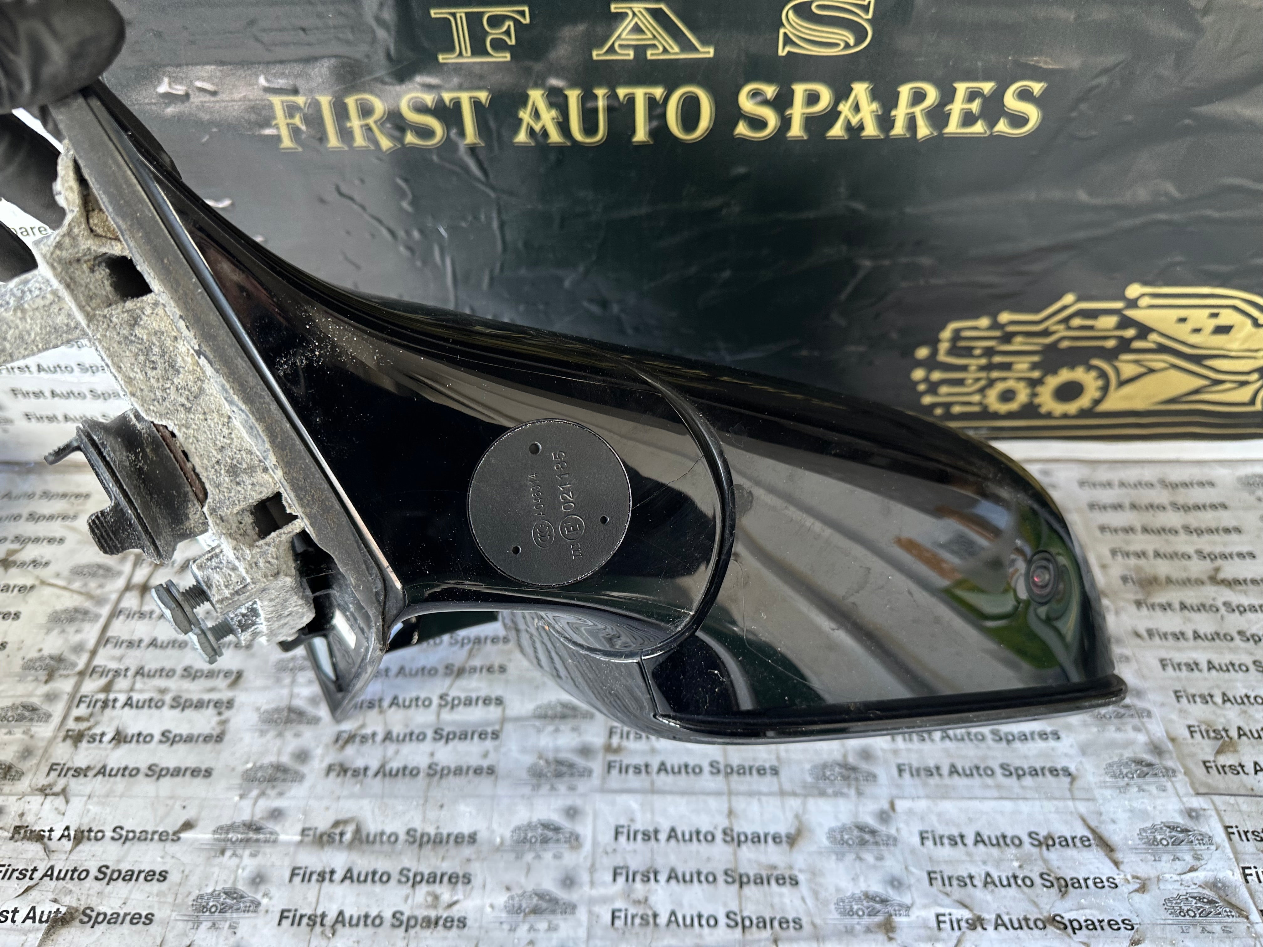 BMW 3 Series M3 F80 F30 Left N/S Electric Wing Mirror 9-Pin Plug (20773007)