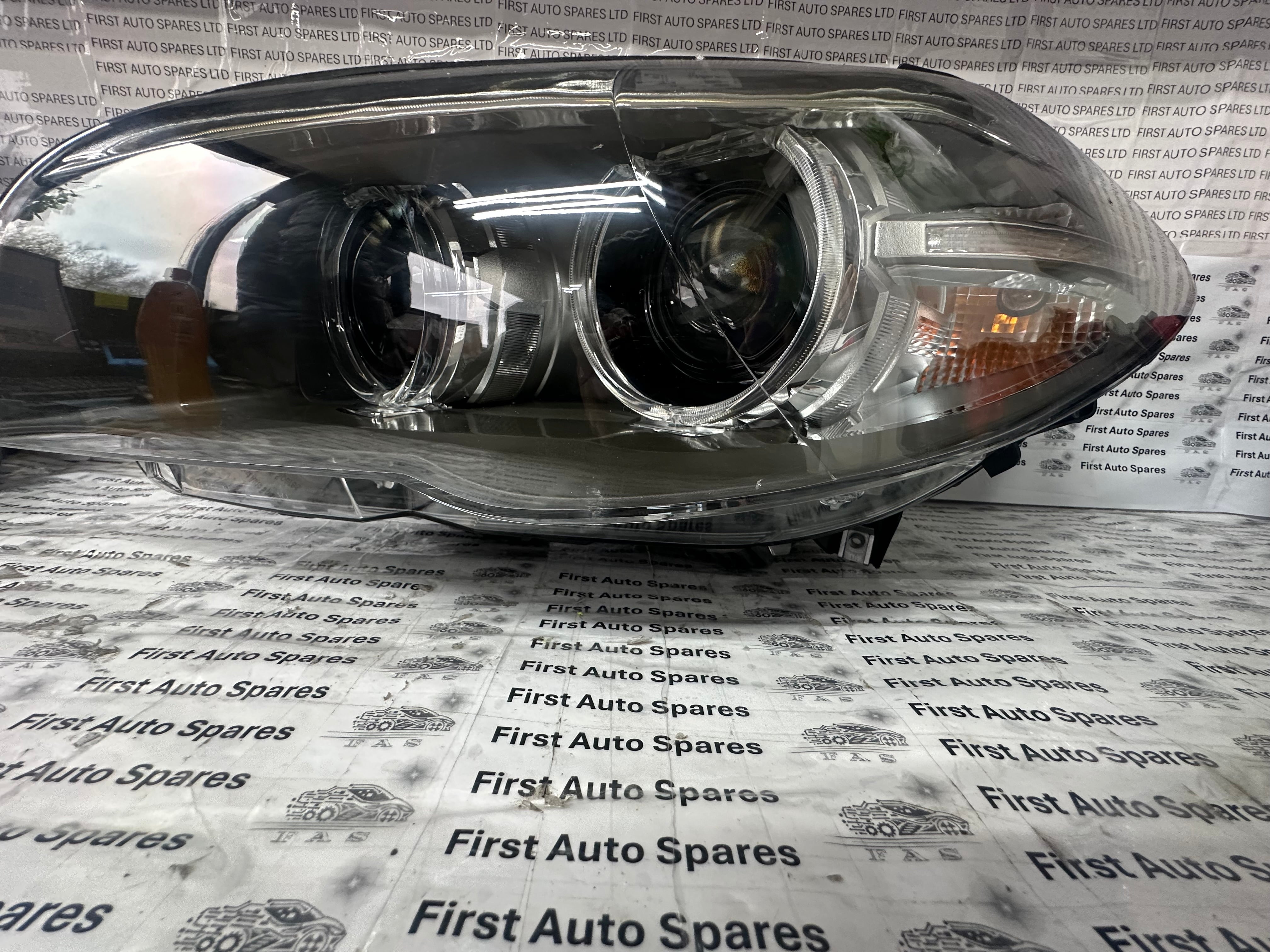 BMW 5 Series Xenon F10 F11 Left Headlight (7317131-10)