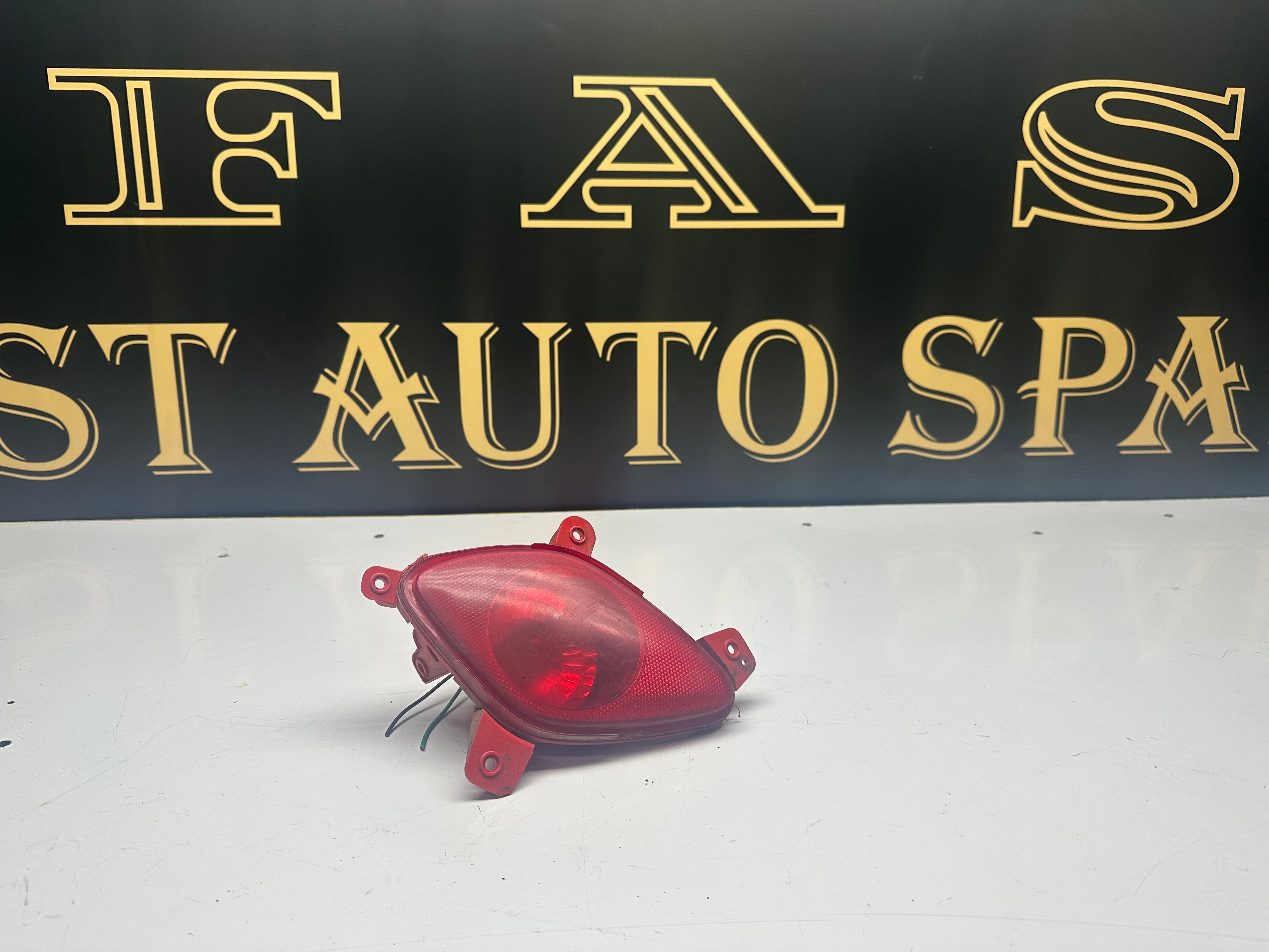 Hyundai i10 2016 Right RH Rear Fog Light (92406-B9010)