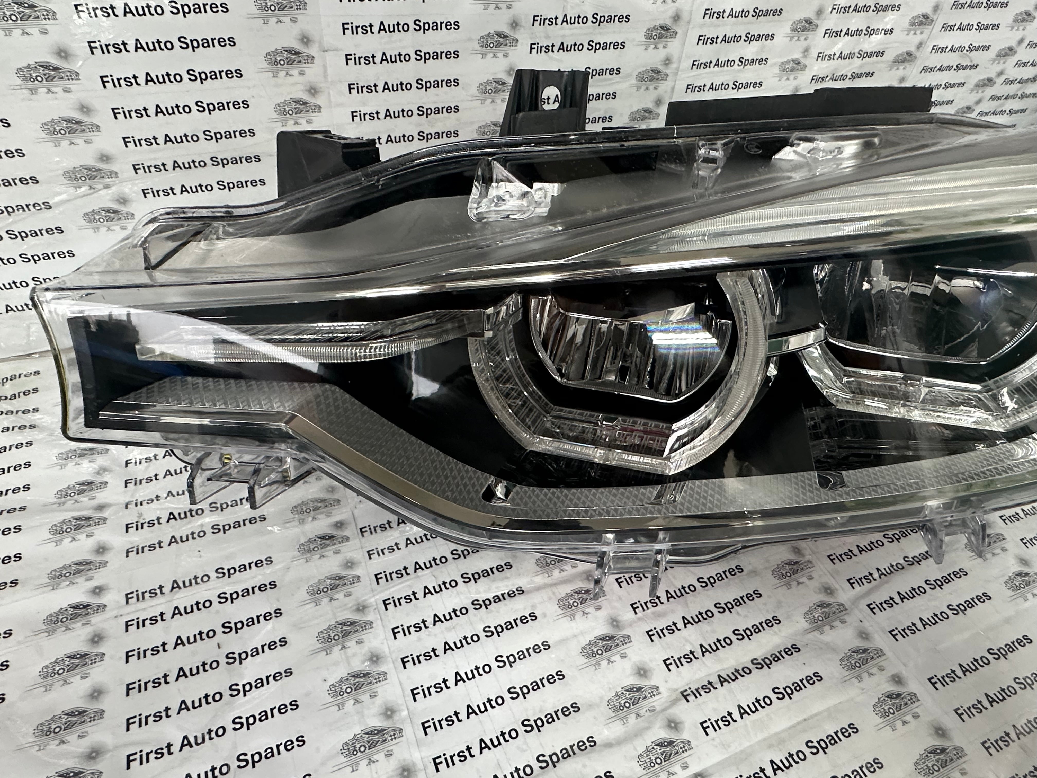 BMW F30 F31 Left Headlight LED (9883501-01)