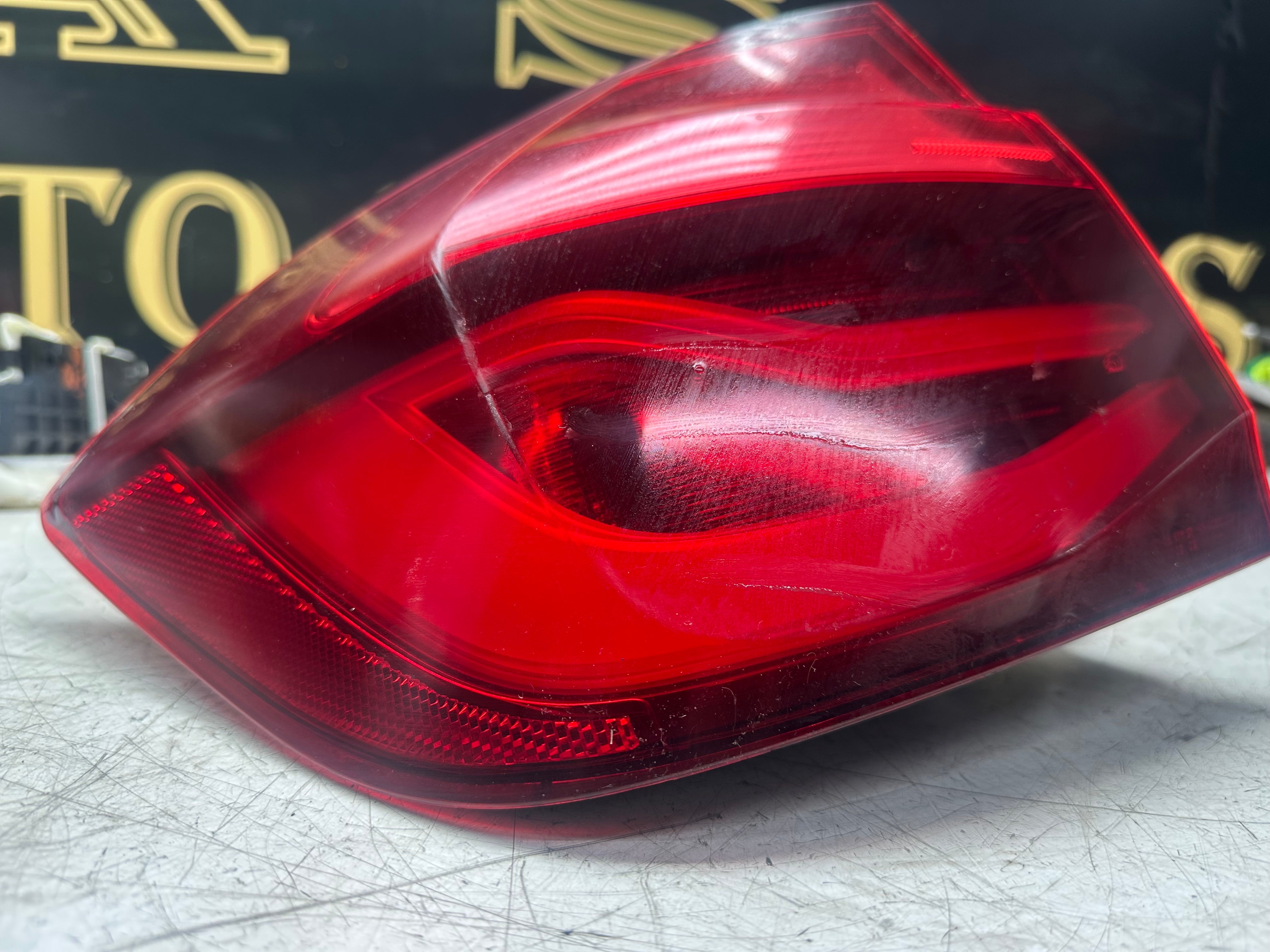 BMW 3 Series F30 Rear Left Outer Light 2SD012147 – 2012–2018