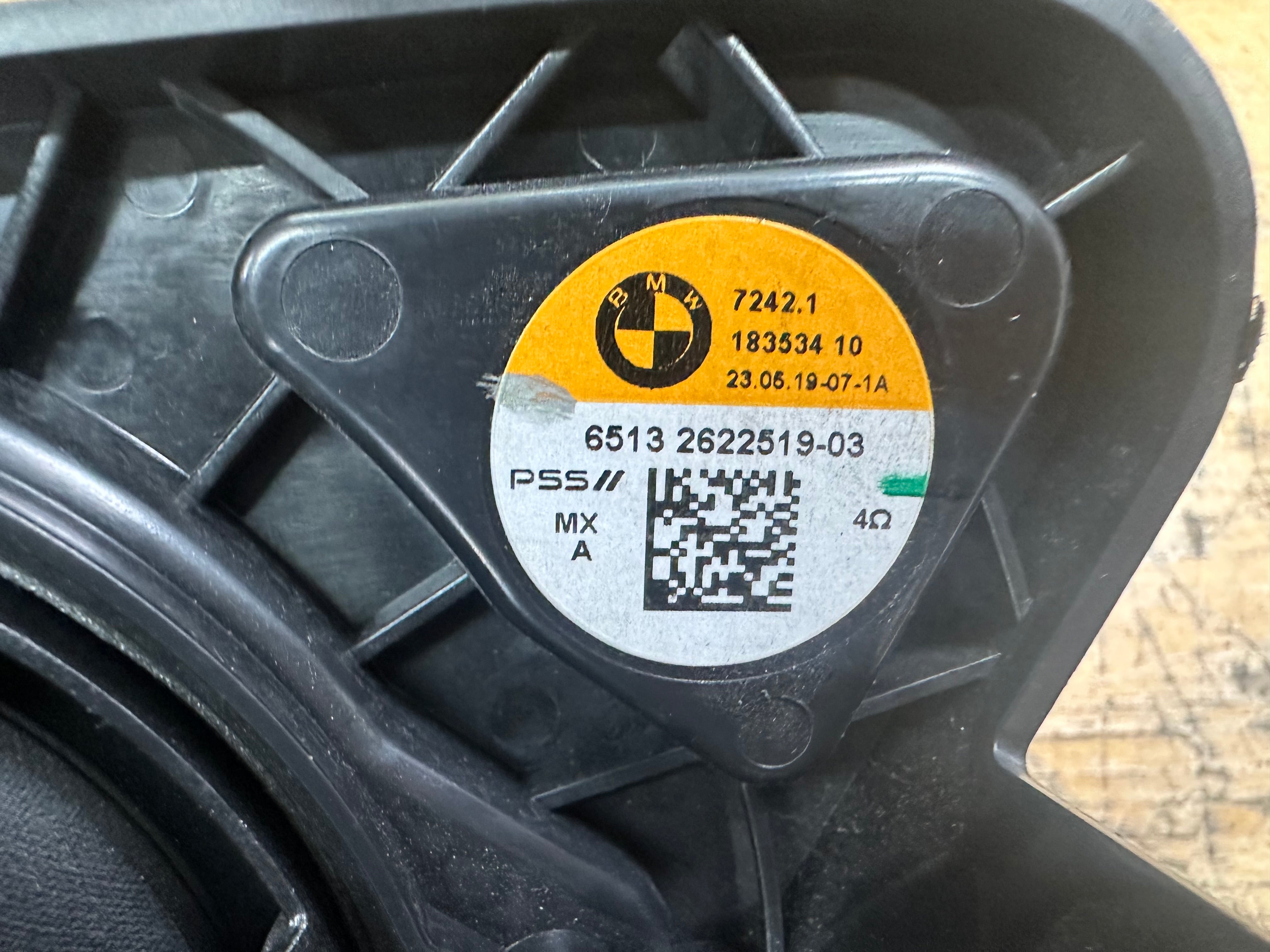 BMW X5 G05 2019 Rear Passenger Left Door Speaker (2622517) (30963640) (2622519)