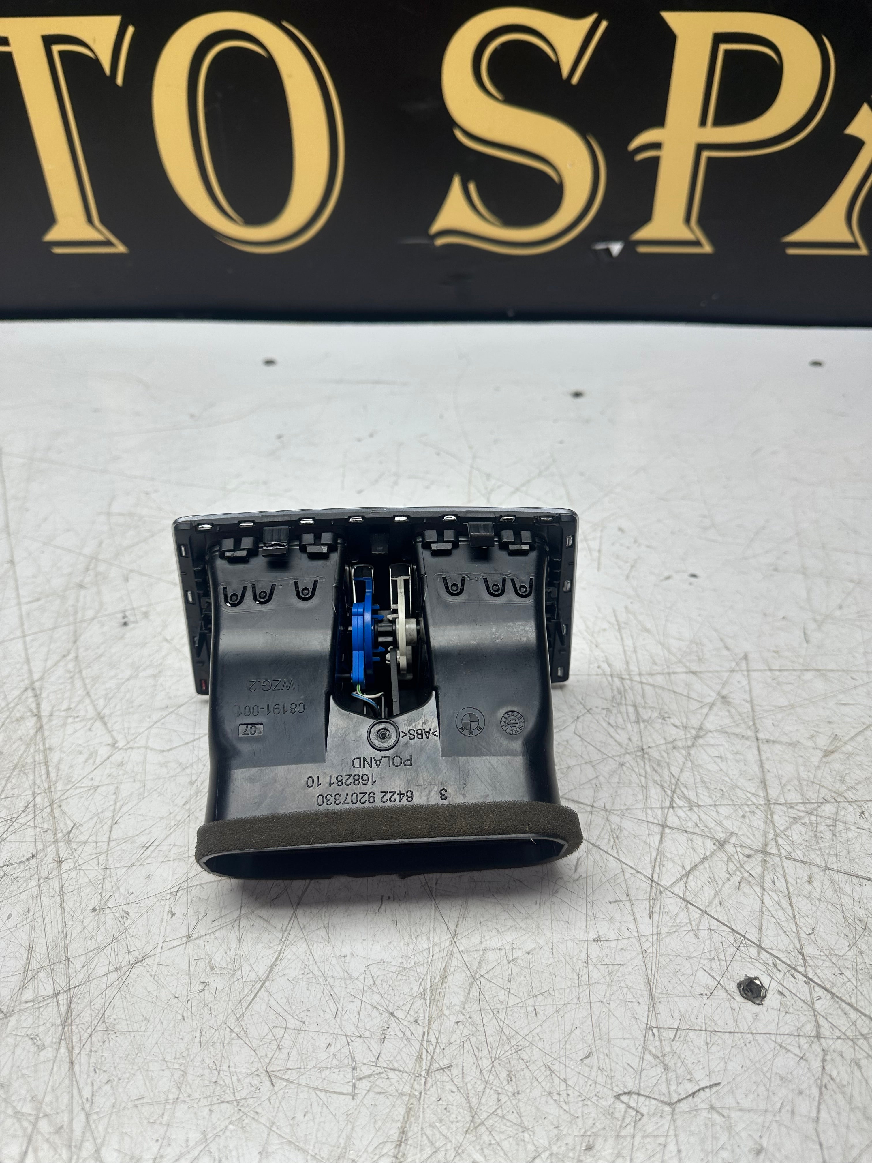 BMW 3 Series F31 Rear Air Vent Console Trim (M Sport LCI) (2015–2019)(9207330)
