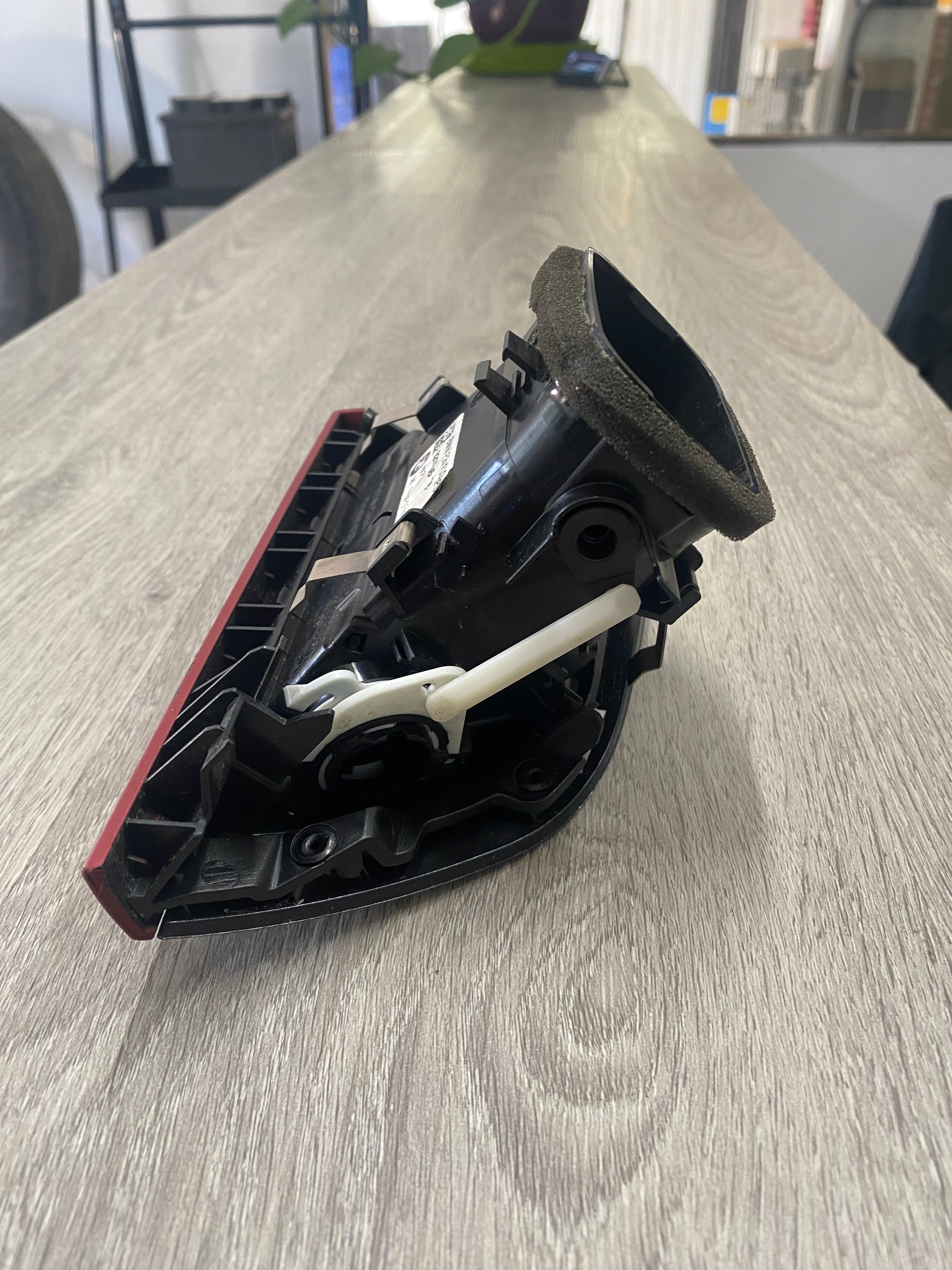 BMW 1 Series F20 Driver Side Dashboard Air Vent – 2011–2015