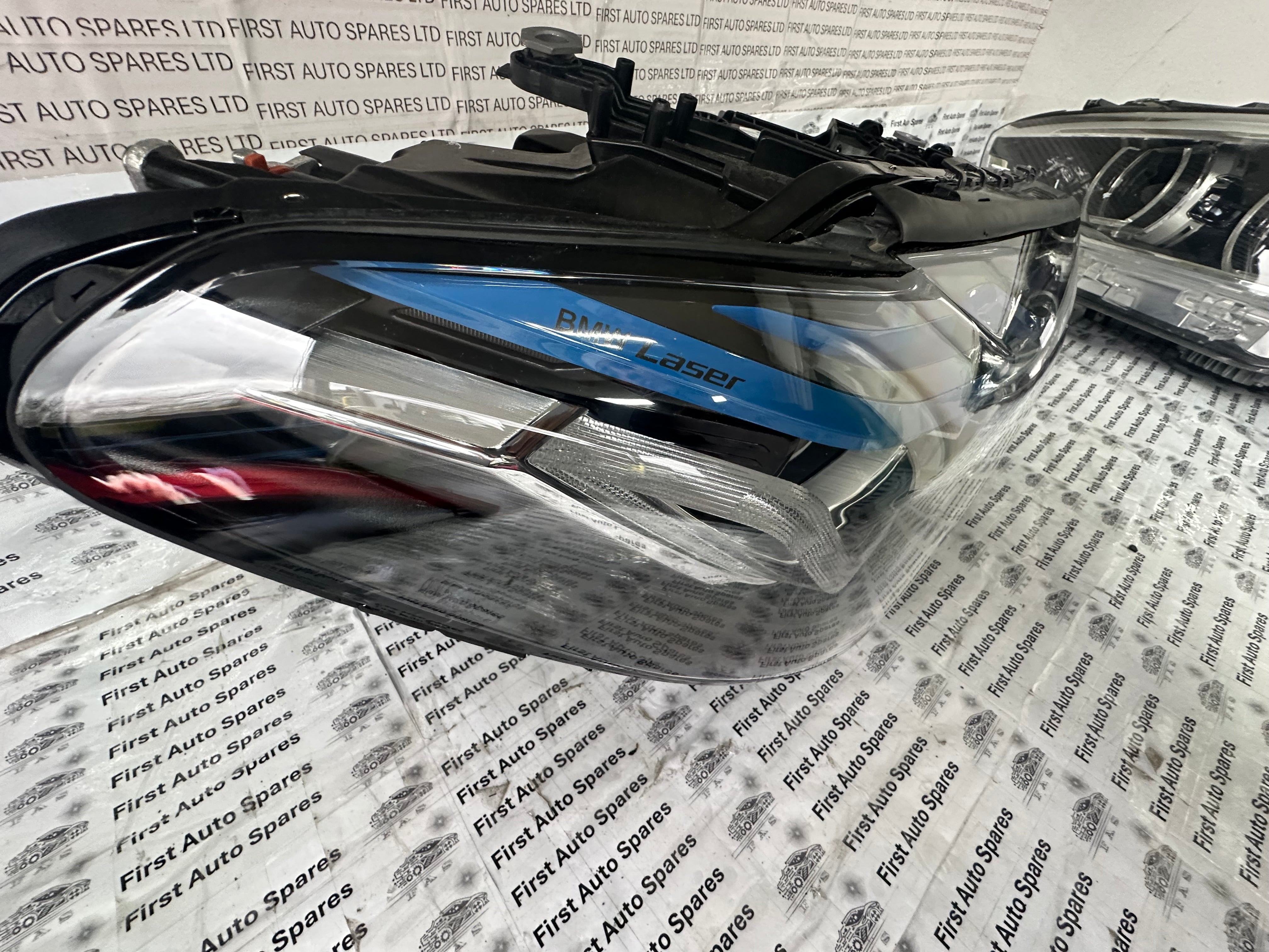 BMW 5 Series G30 G38 F90 Laser Right Headlight (9479274-10)