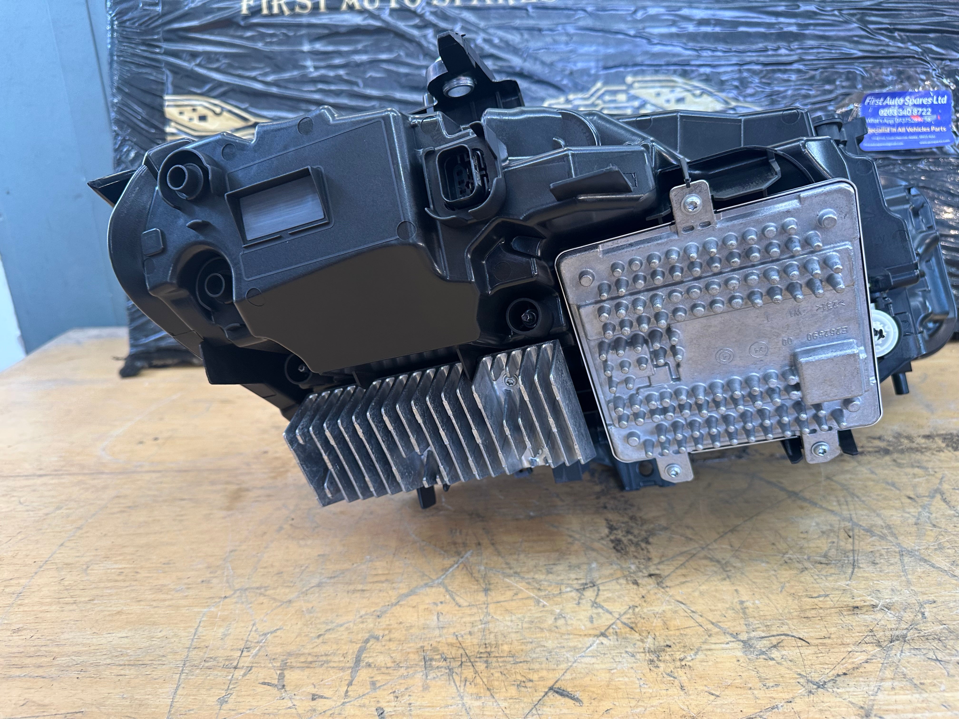 BMW 3 Series 2023-2025 Complete LCI LED Left Passenger Side Headlight (7886661-05)