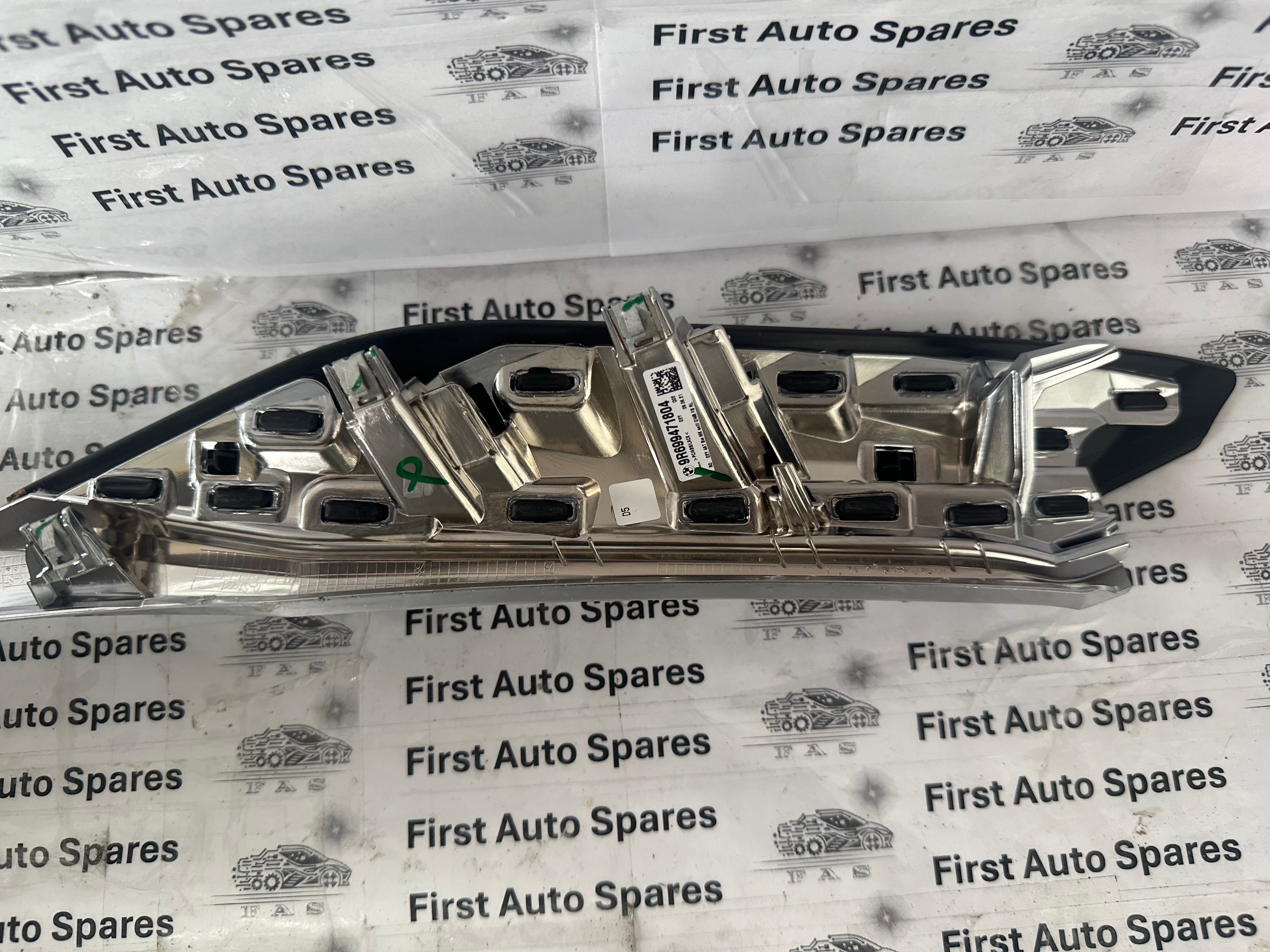 BMW 3 Series G20 Centre Console Right Side Trim Panel Interior (9R699471804)