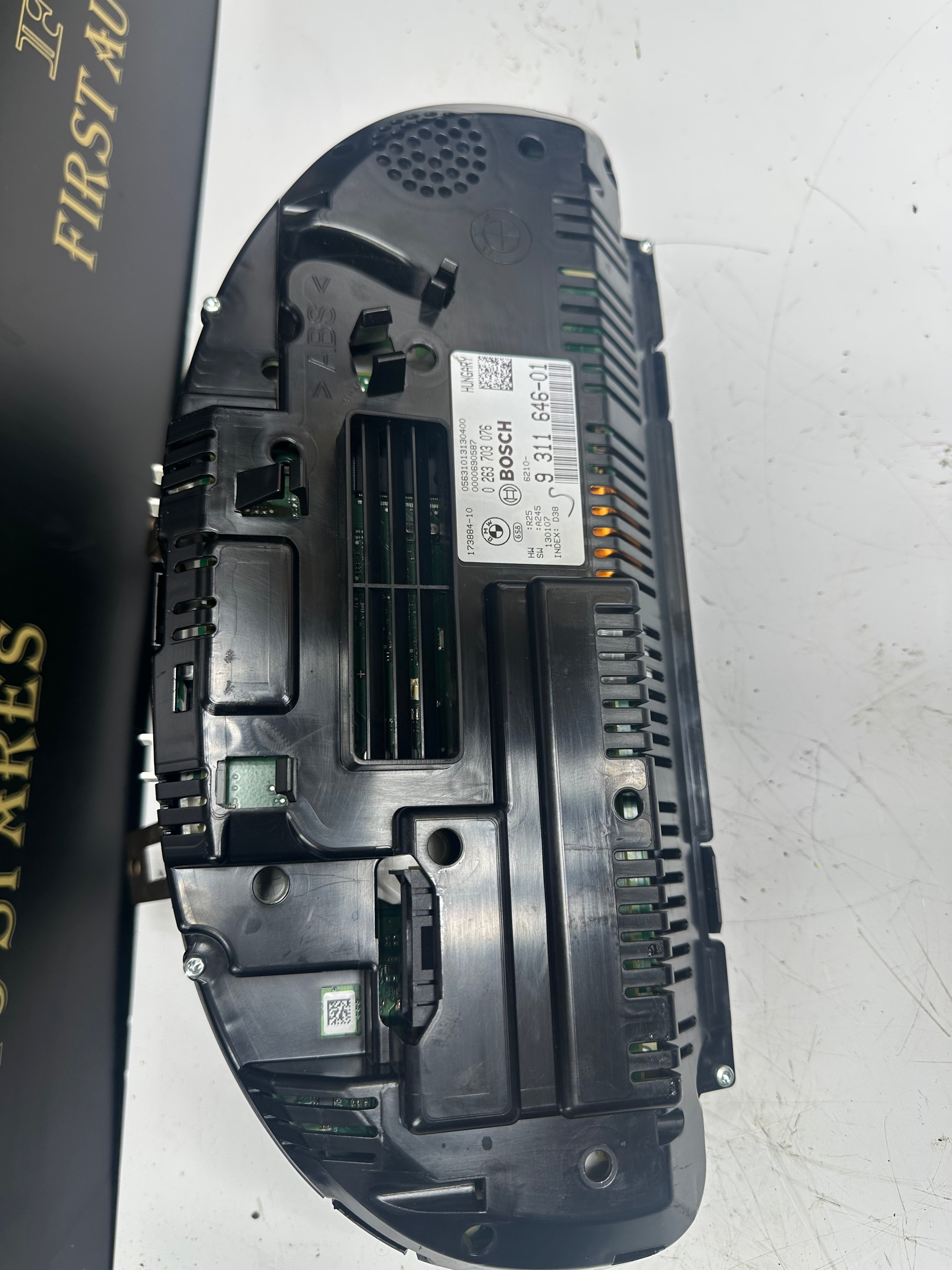 BMW 6 Series F12 Instrument Cluster (173884-10) (9311646-01) BOSCH