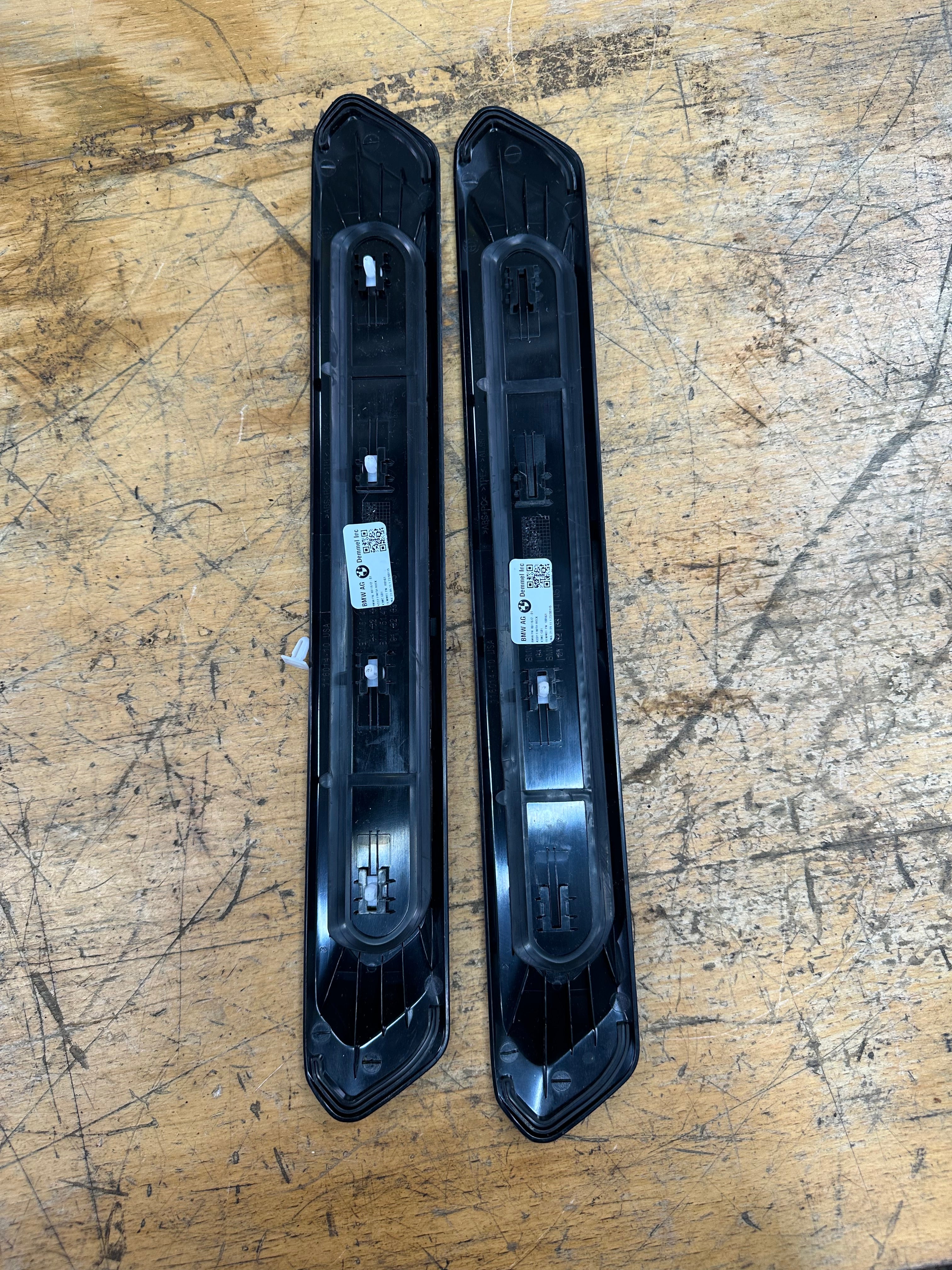 BMW X3 Series M Competition F97/G01 Front Door Sill Trims Set (8077612)