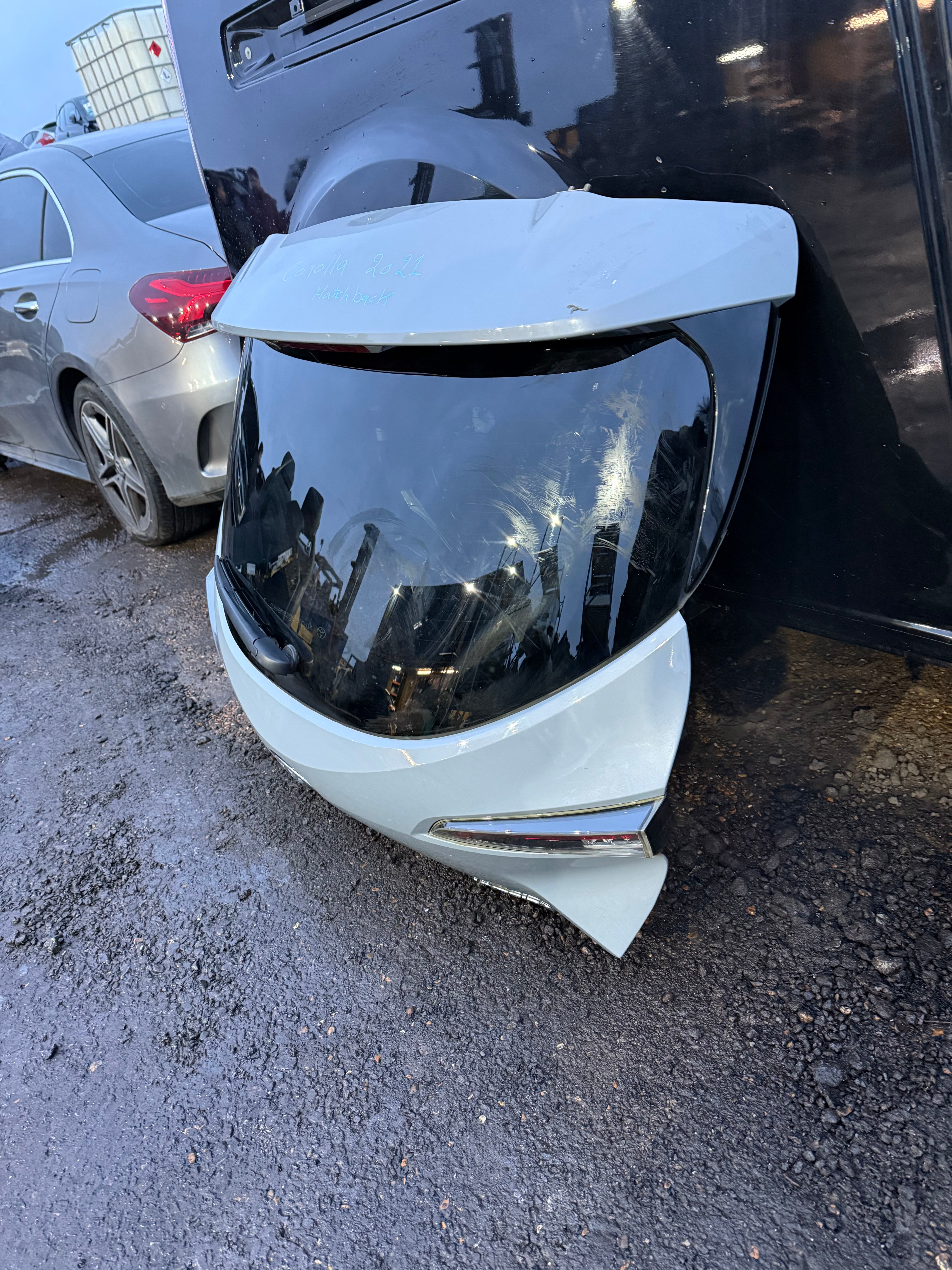 Toyota Corolla Hatchback 2021 Tailgate