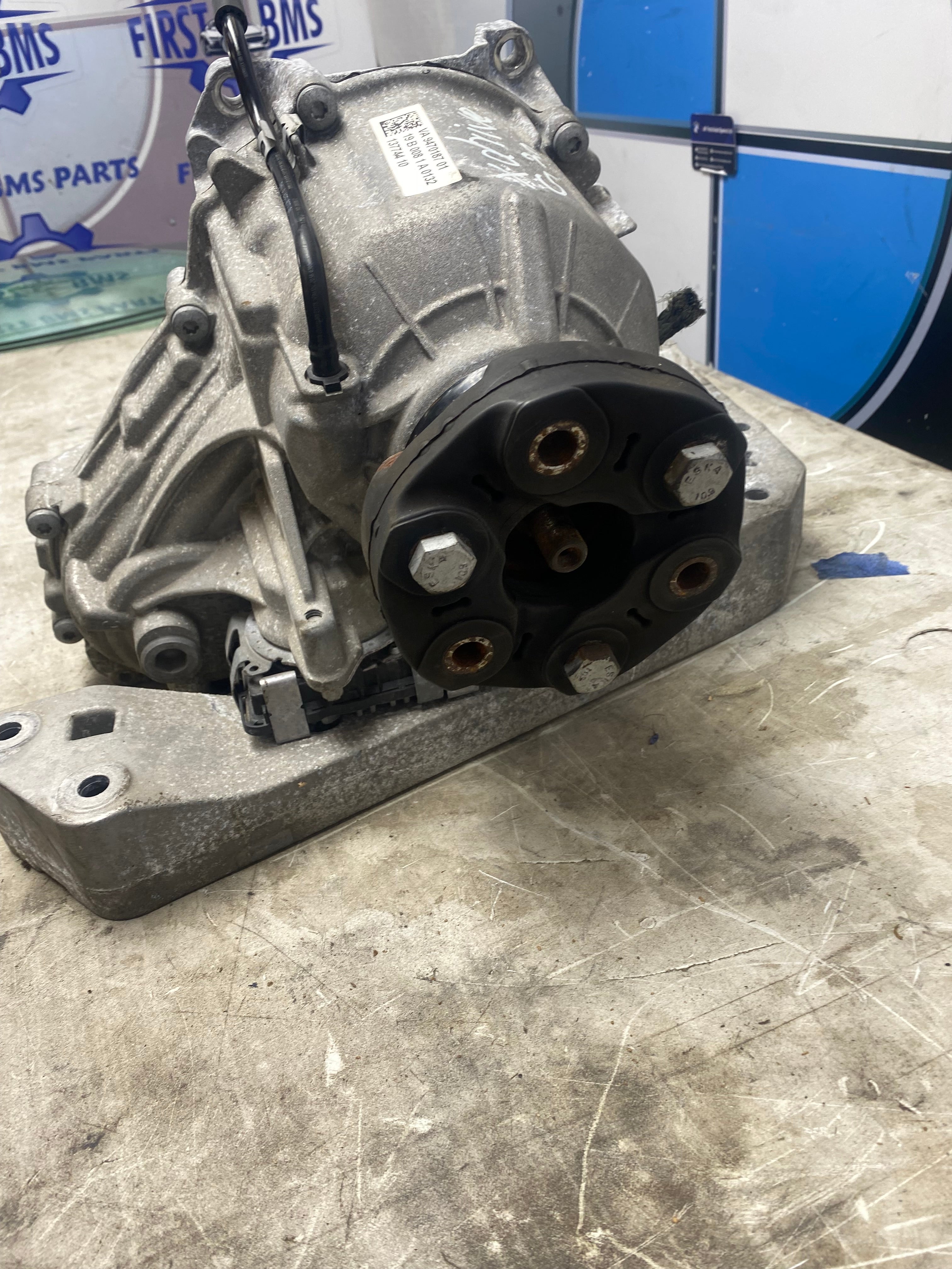 BMW G20 / G21 / G30 / G31 / G01 / G02 Automatic Torque Splitter – 2019–2024 (13774410)