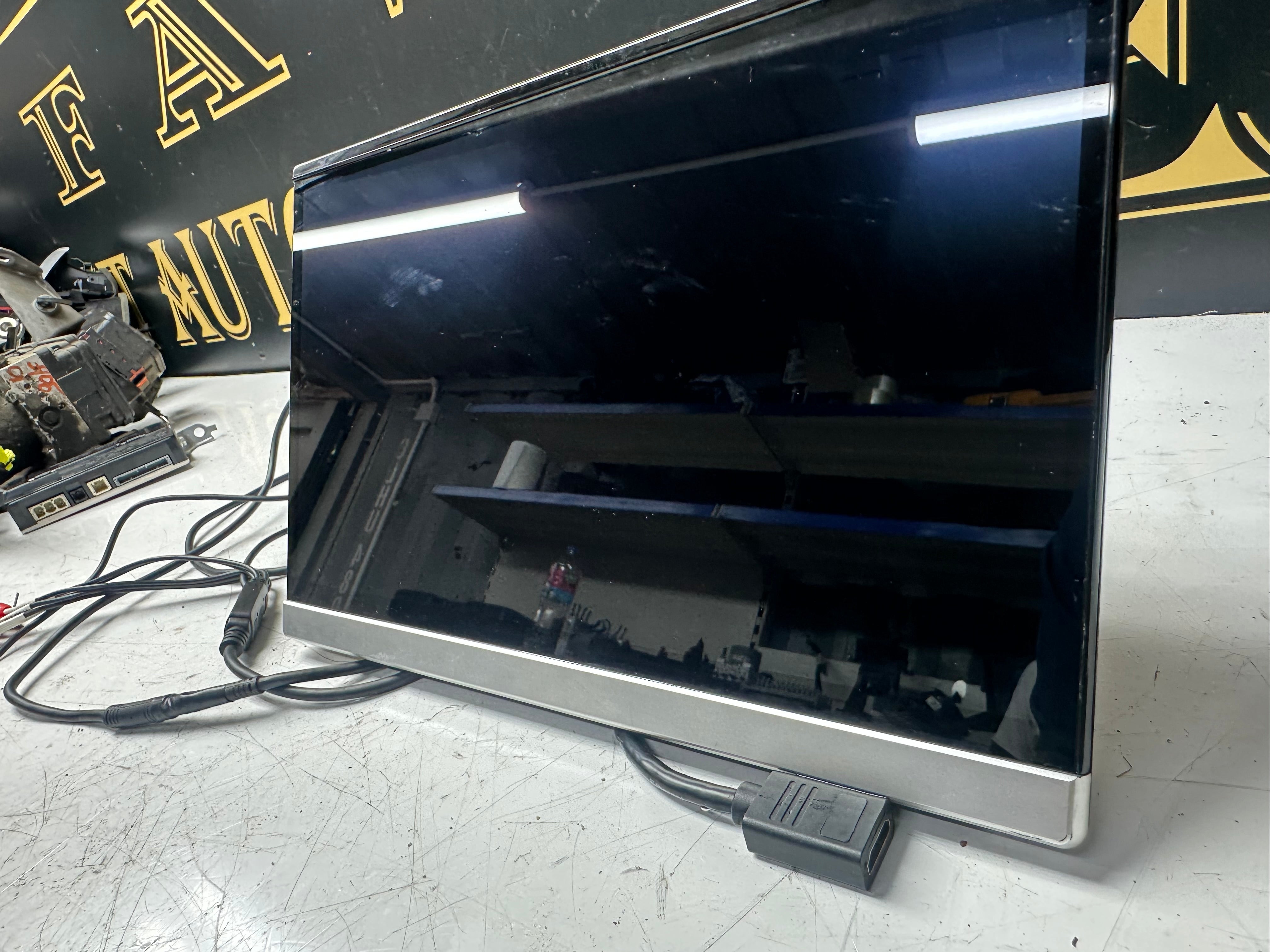 XTRONS 13.3'' Android 10 FHD Touch Screen Car
