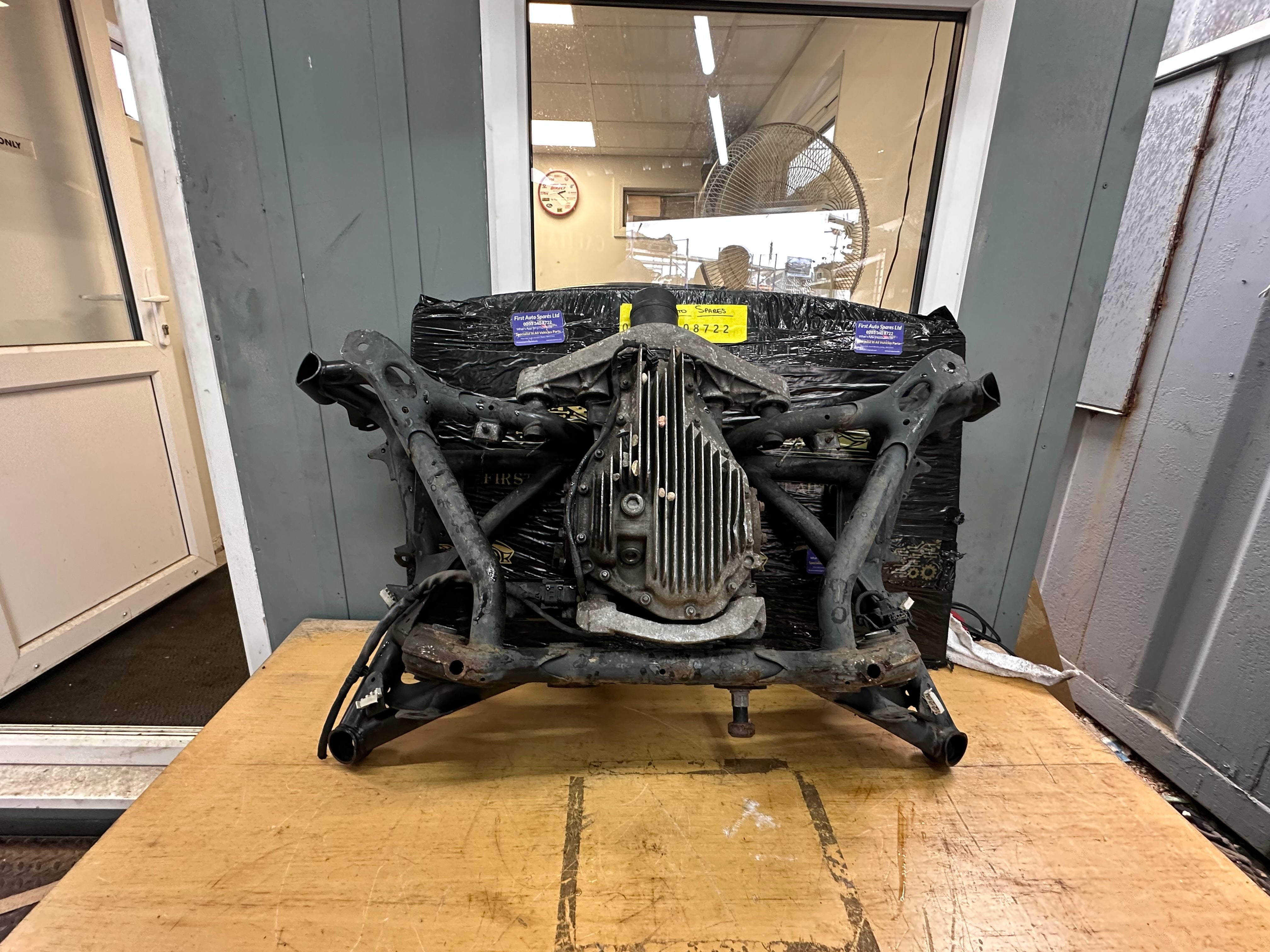 BMW M2 M3 M4 Rear Differential with Subframe Complete 3.46 Ratio LSD (8090473)