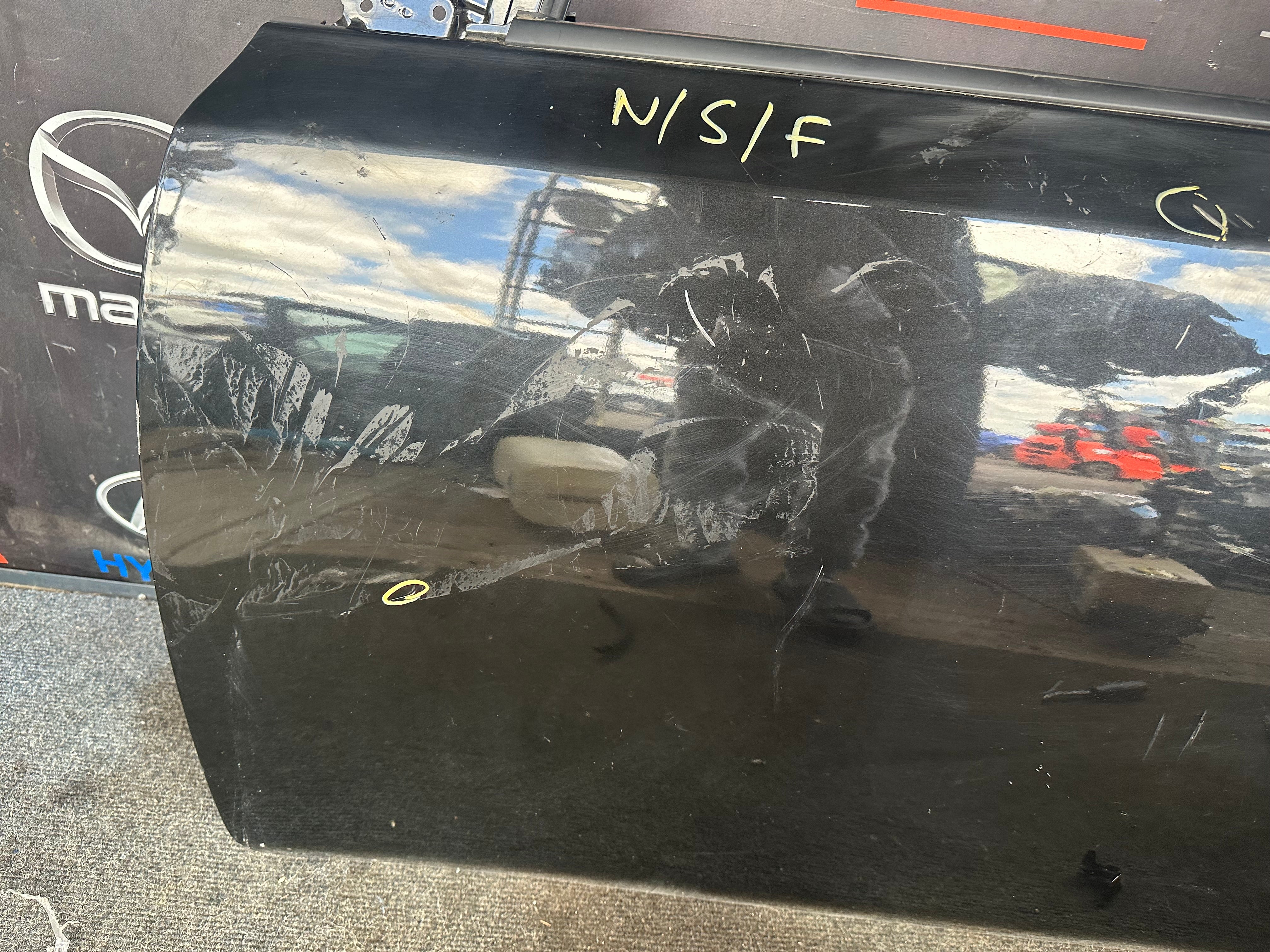 Nissan Leaf 2022 N/S/F Left Front Door