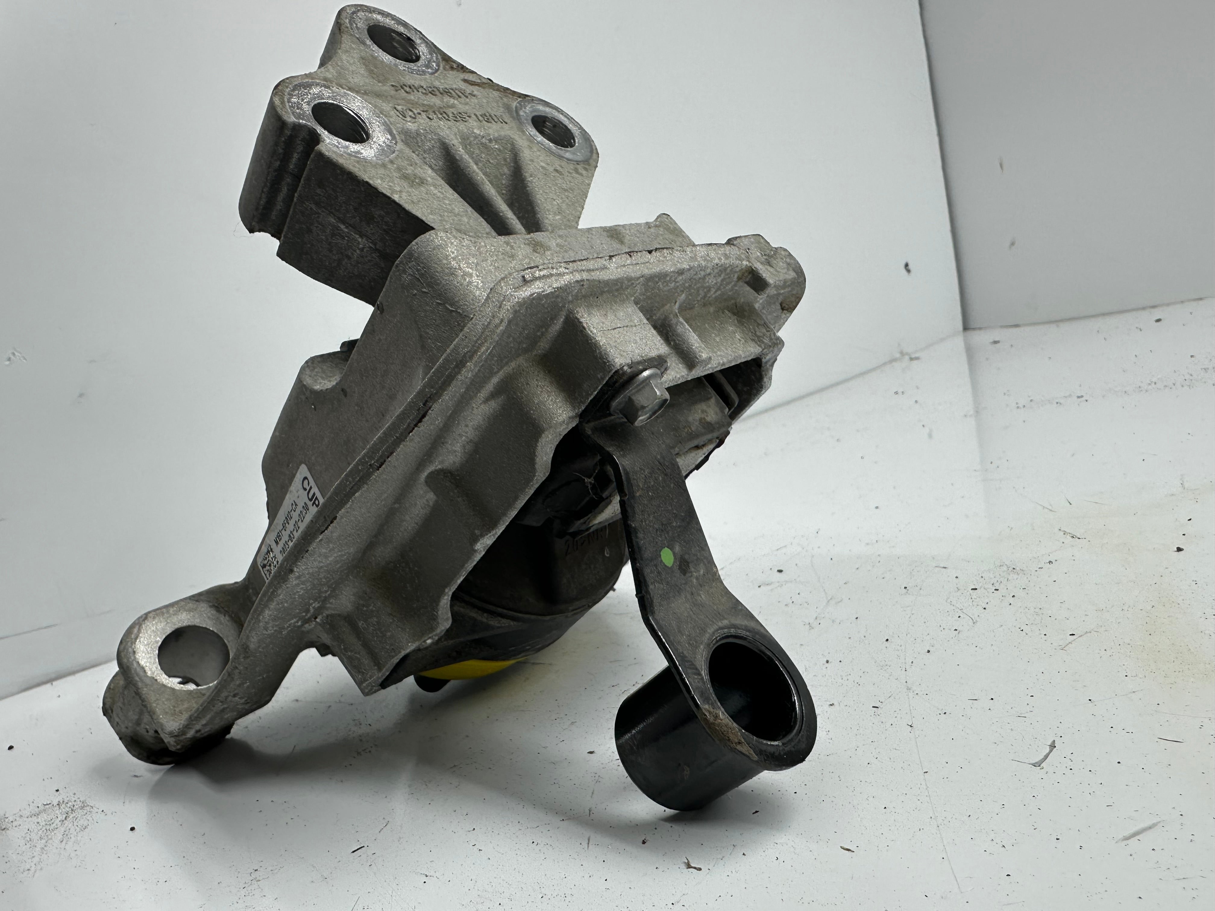 Ford Puma 2019-2024 Engine Mount Right Side 1.0 Petrol (M1B1-6F012-CA)