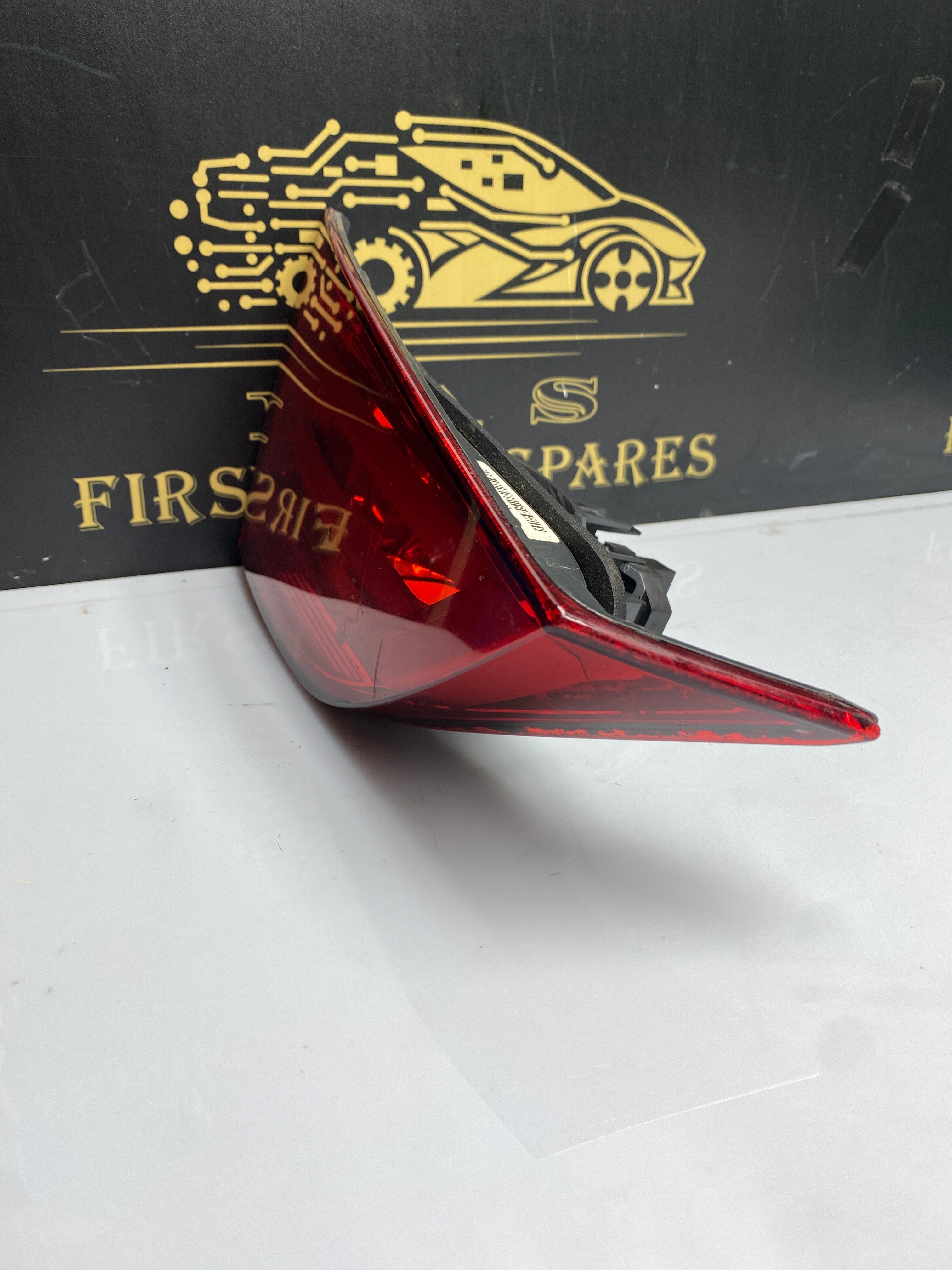 BMW X1 E84 Left Inner Rear Tail Light Lamp – 2009–2015 (2992479)