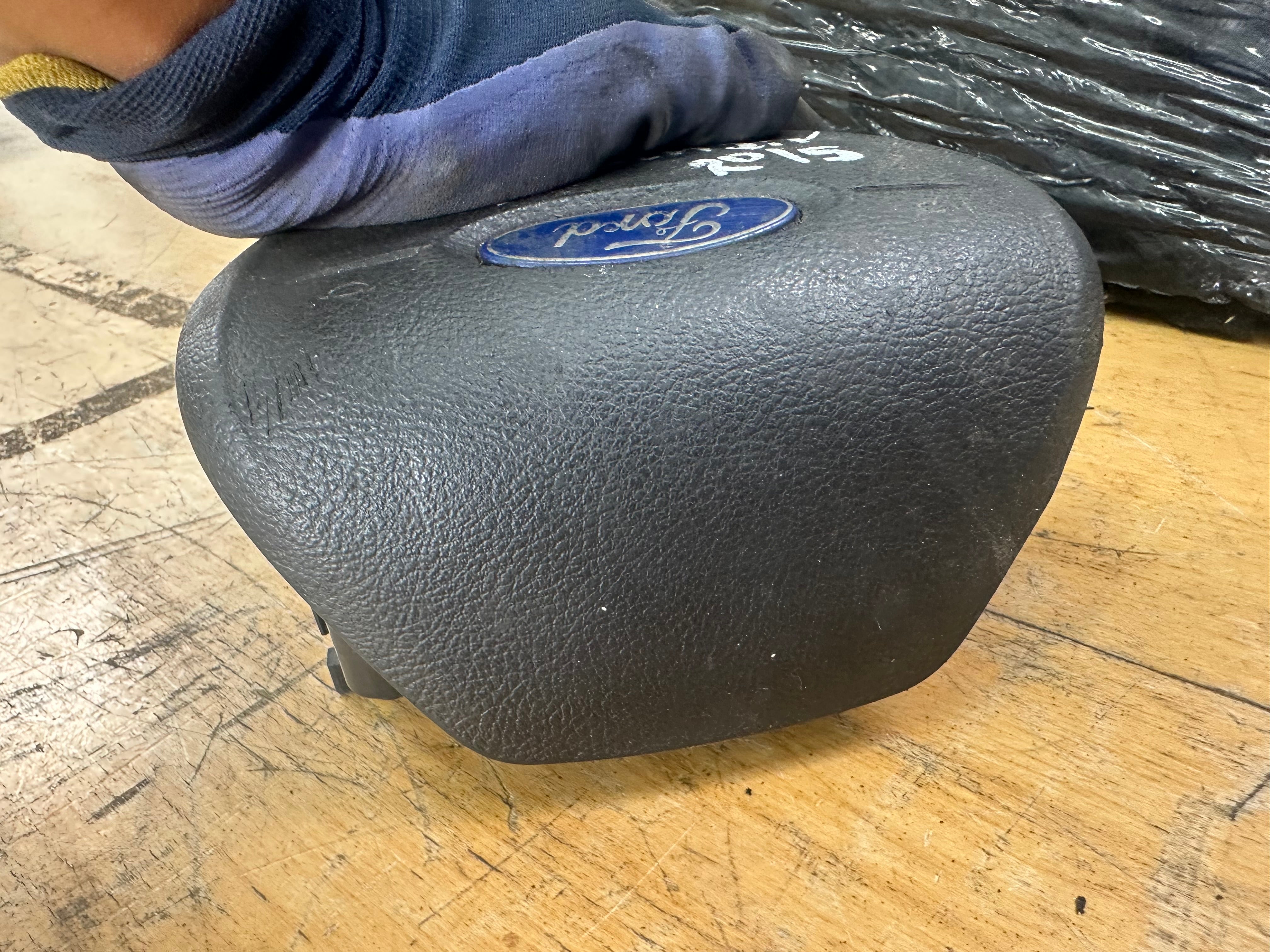 Ford Transit 2013–2019 Driver’s Steering Wheel Abag (BK21-V042B85-AB35B8)