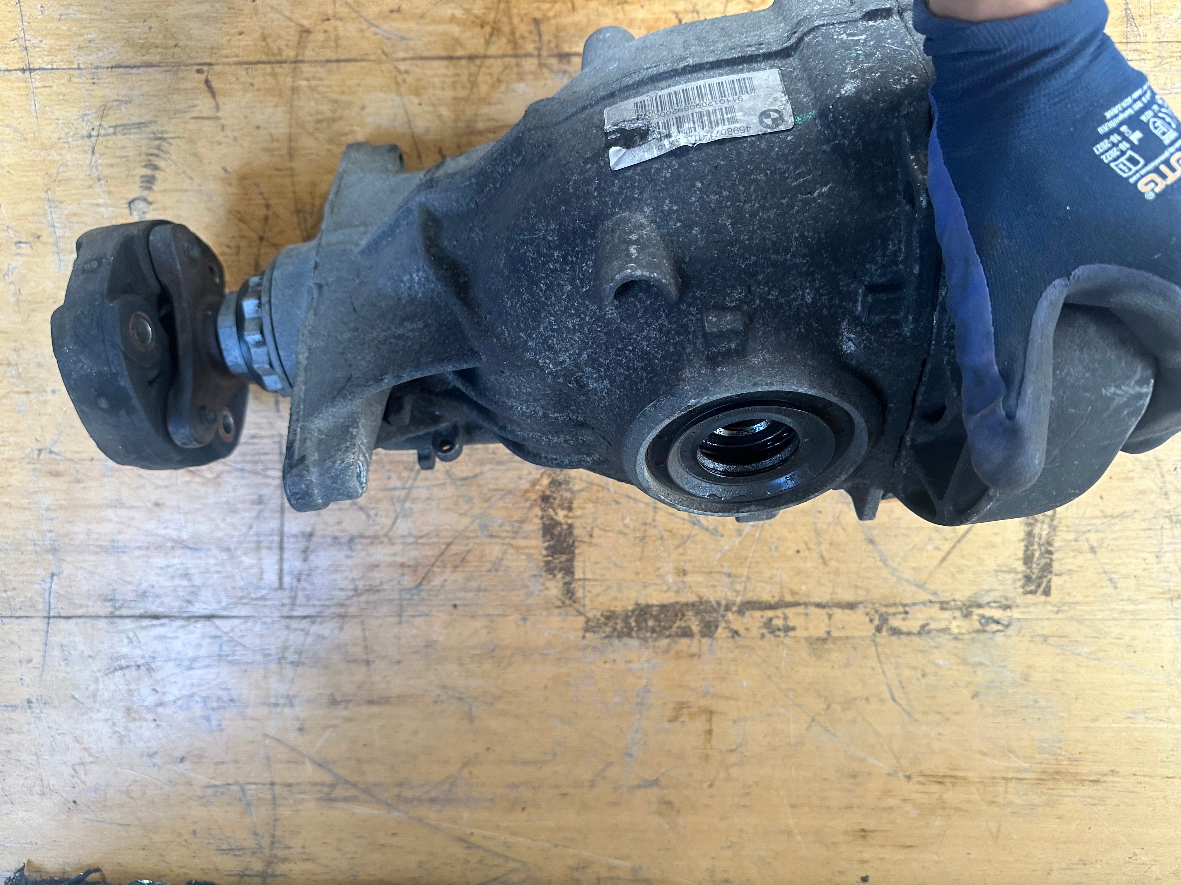 BMW 5 Series F10 F11 Manual Transmission Differential 3.38 (4598071) (4598071-01)