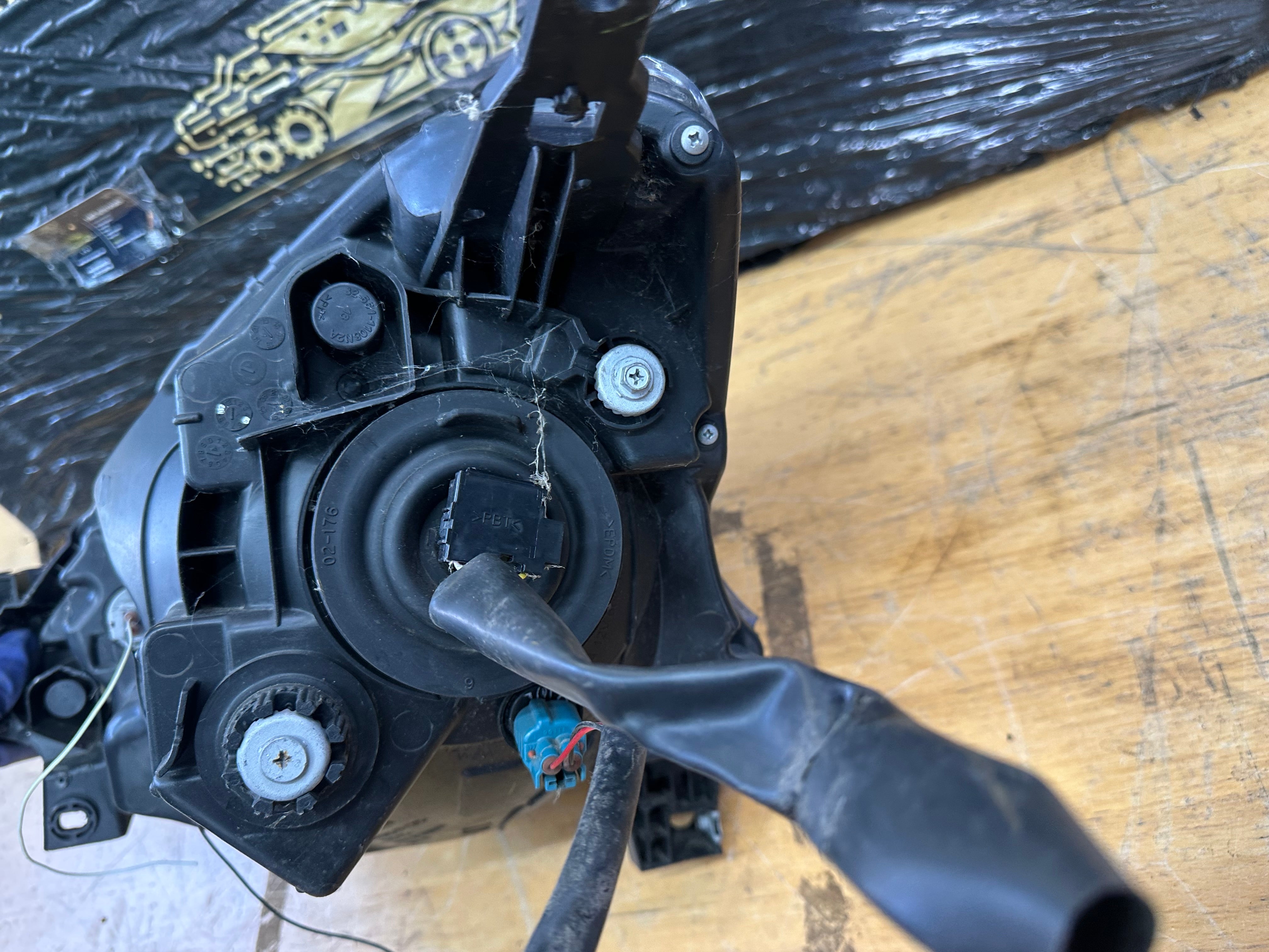 Nissan Micra 2014 Right Driver’s Headlight (80-215-11G2R-M)