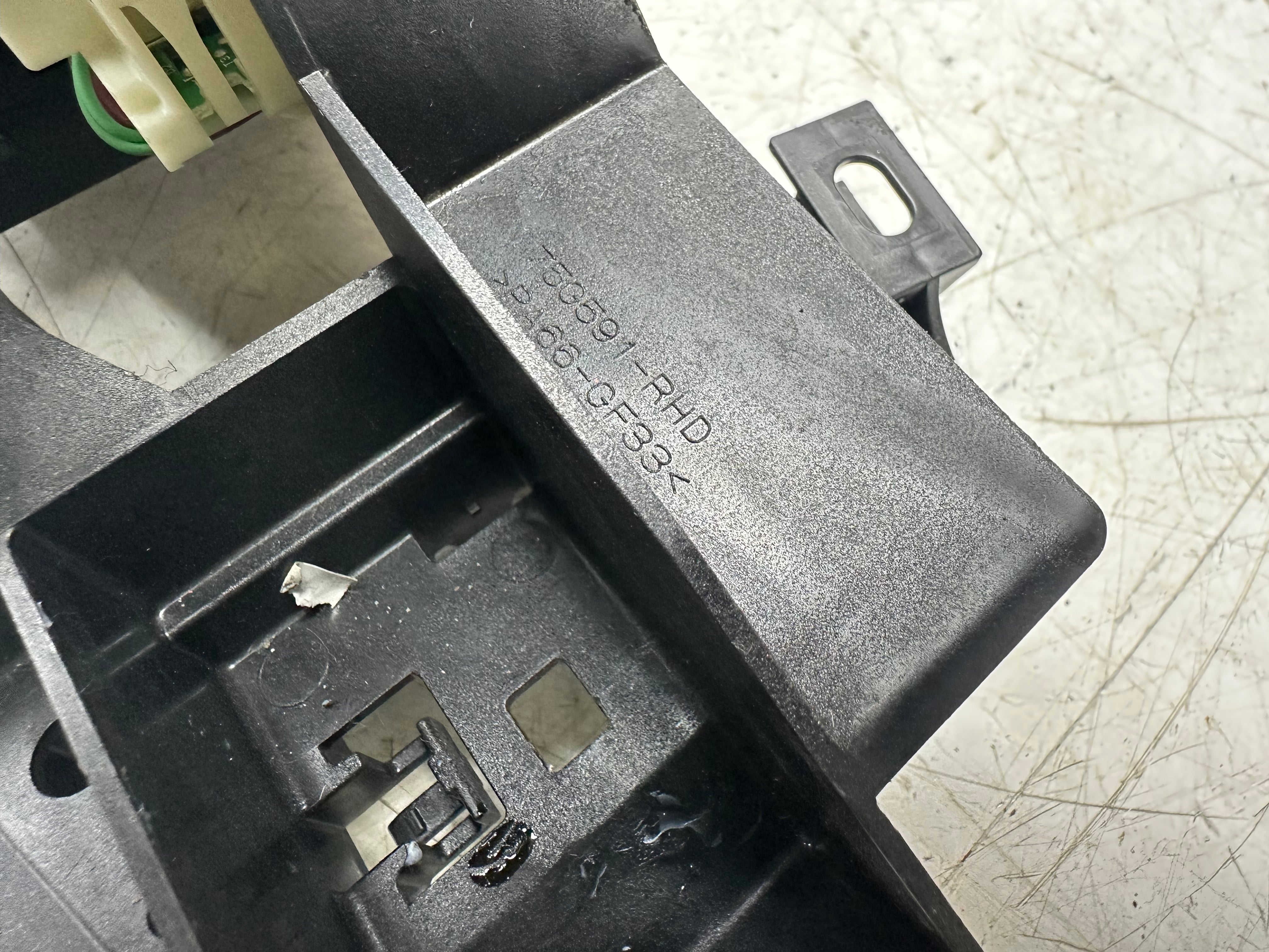 Toyota C-HR 2016-23 Gear Selector Shifter Mechanism (75G591-RHD)