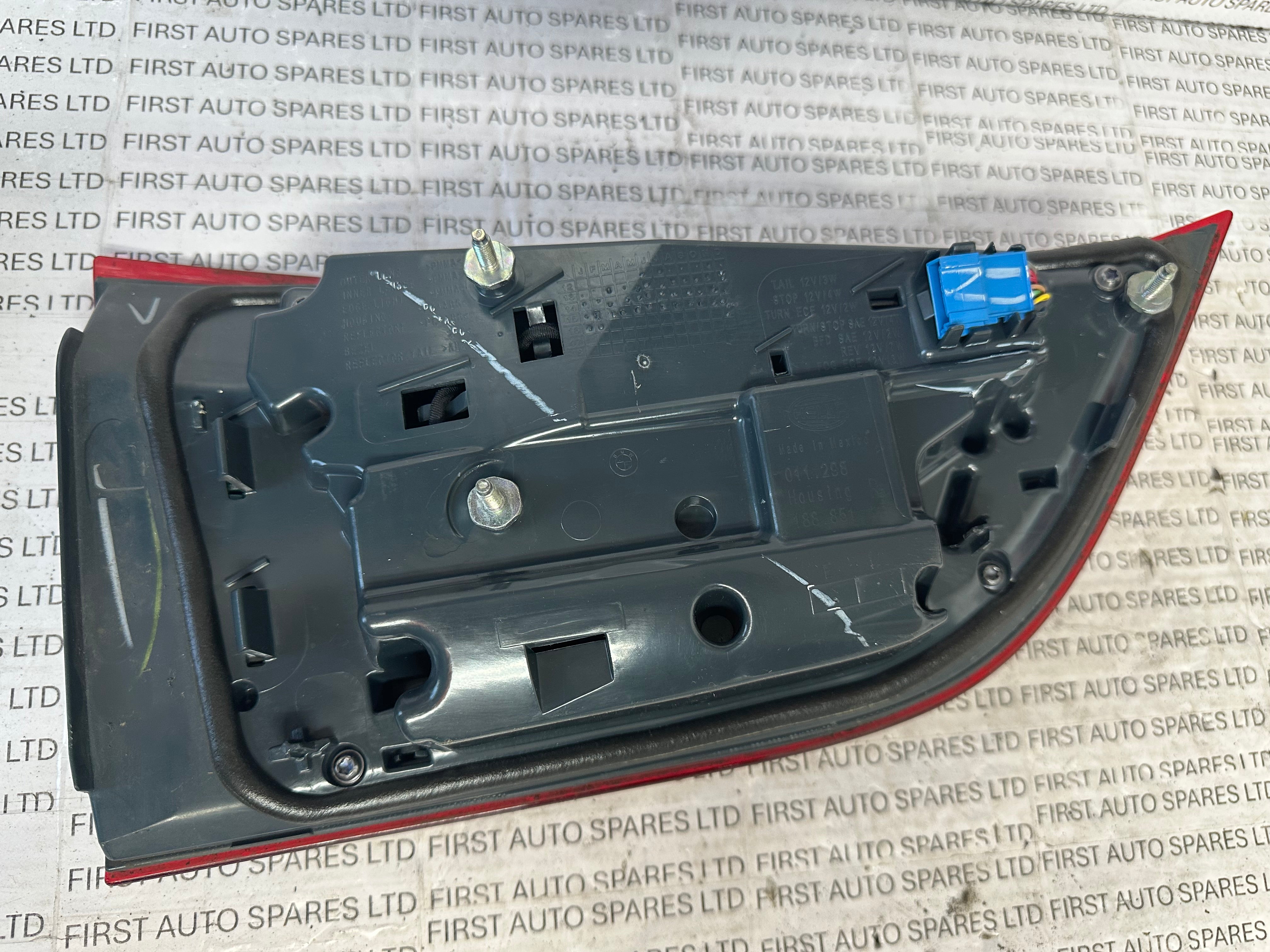 BMW X5 Right Rear Tail Light (7470888-01)