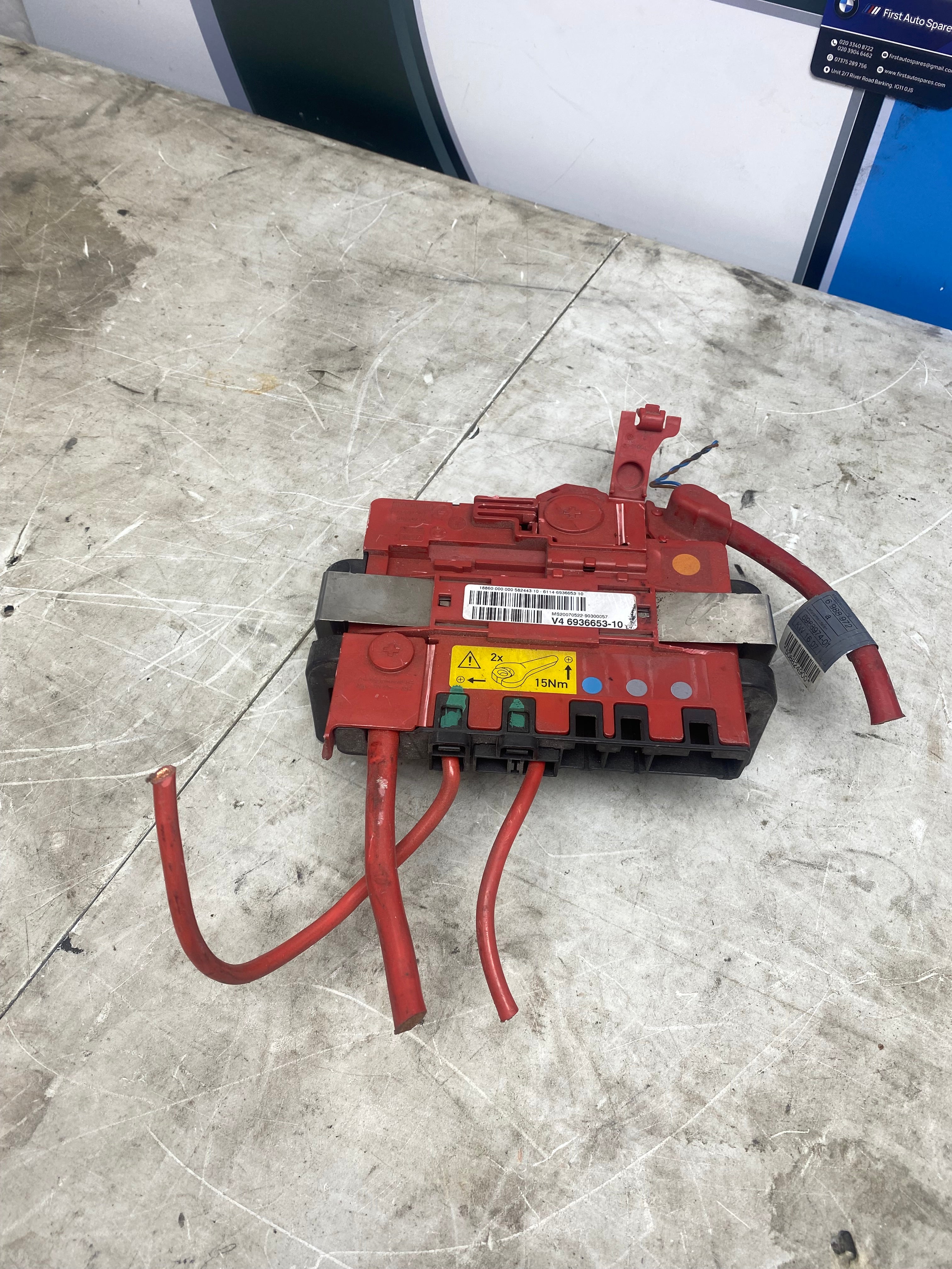 BMW 1 Series/3 Series E87 E90 E91 Battery Wiring Junction Box 2004–2013 (6936653-10)