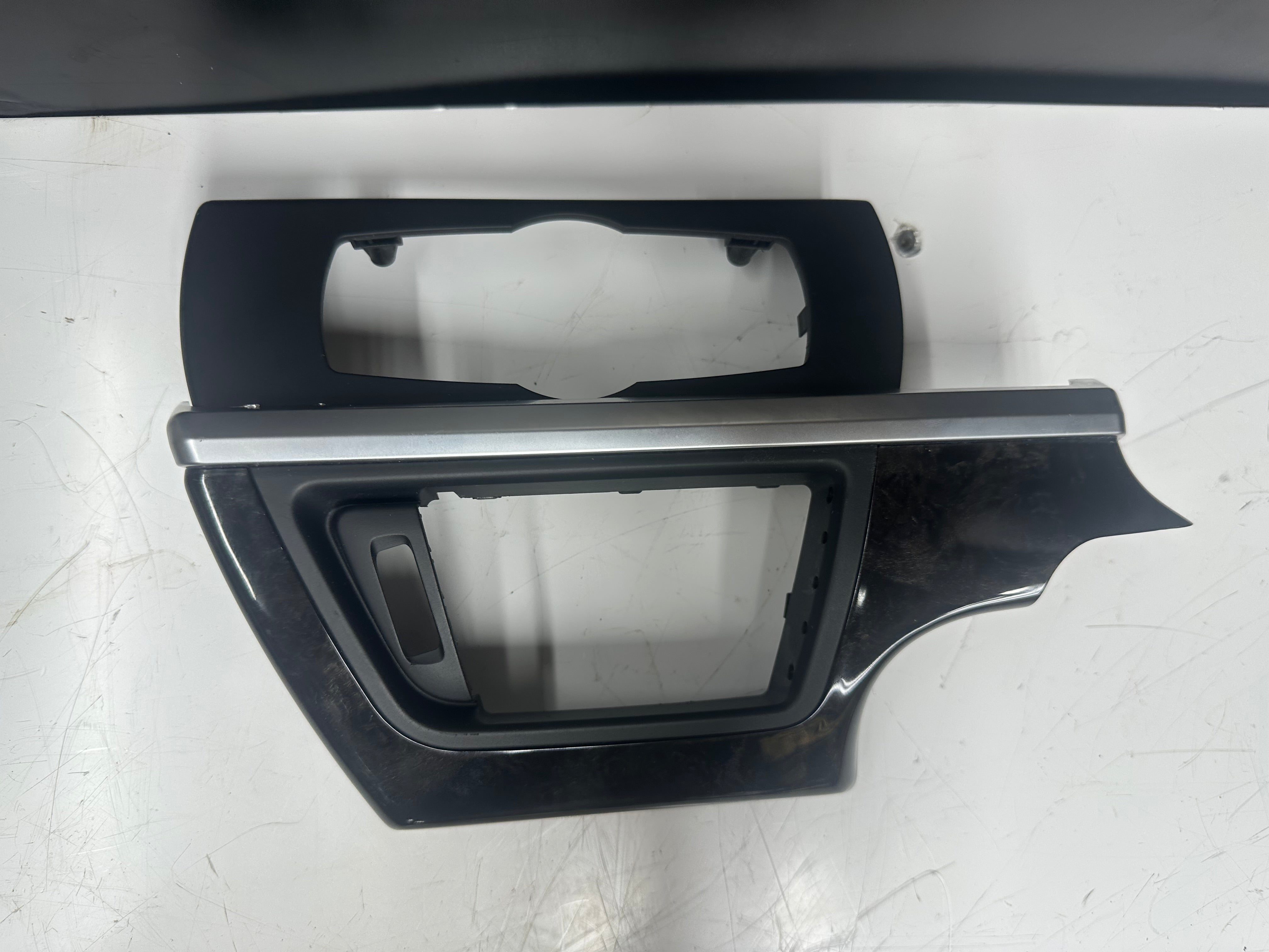 BMW 6 Series F06 Headlight Switch Trim Dashboard (9197516-02)