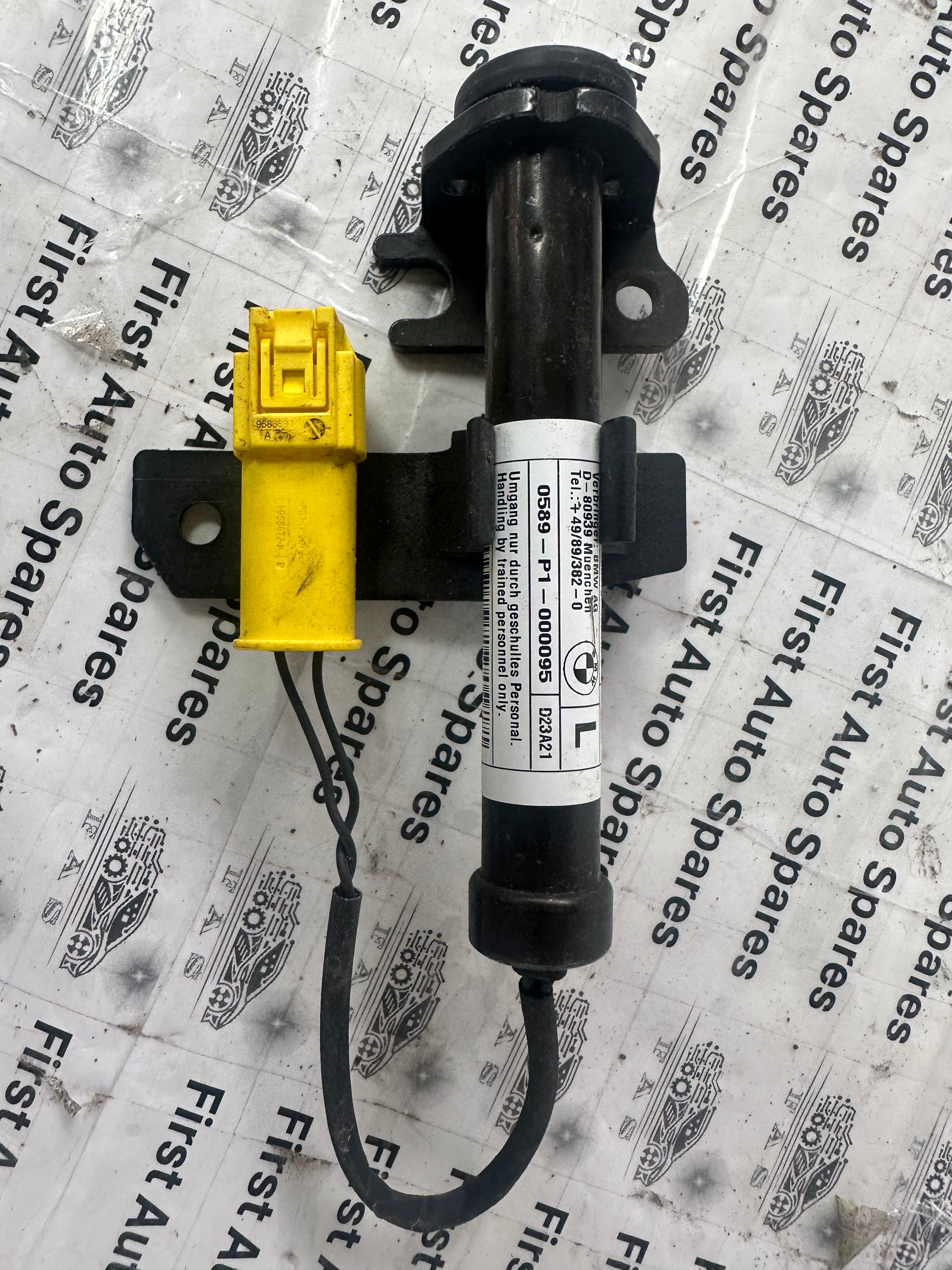 BMW 4 Series G22 G23 2020 Left Bonnet Actuator (0589-P1-000095)