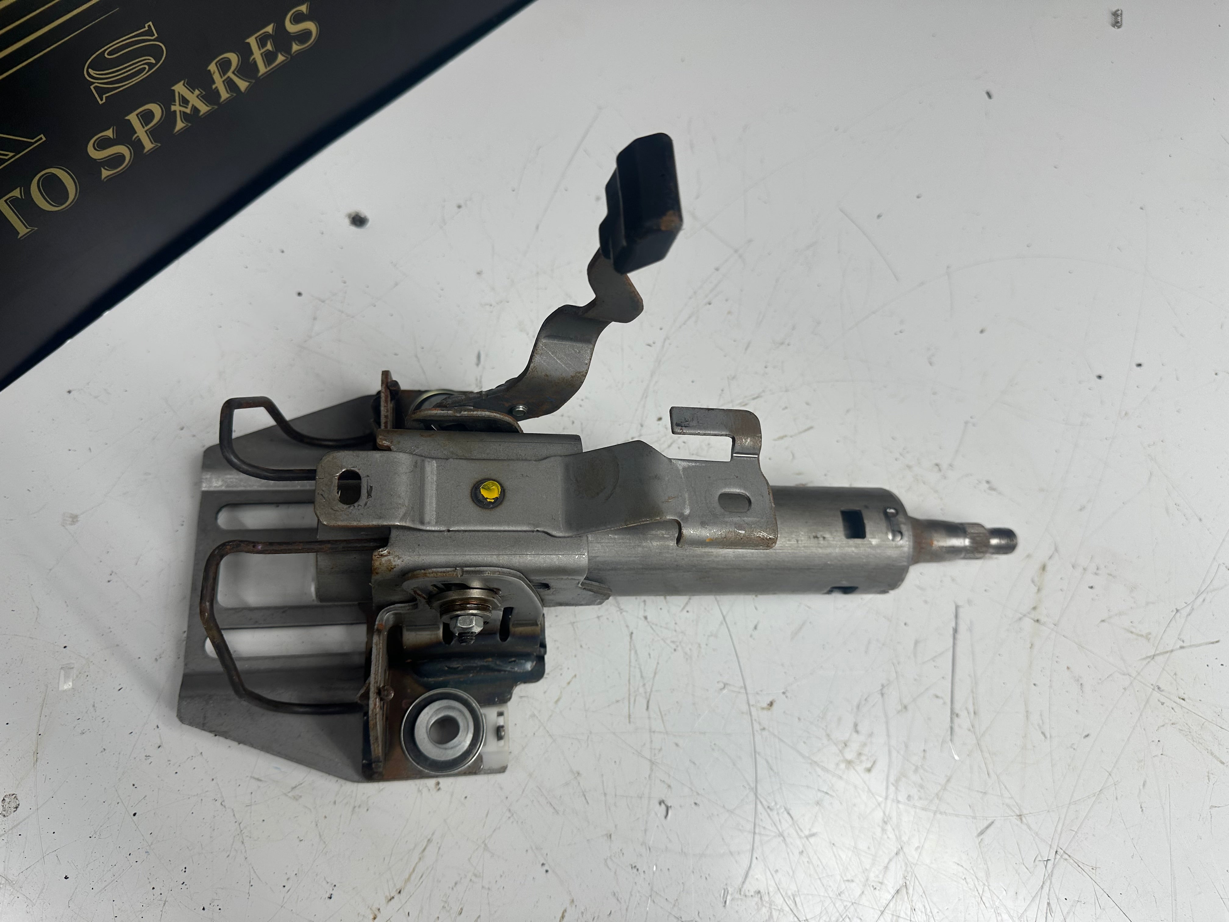 Toyota Auris Steering Column Joint (45250-02K42)