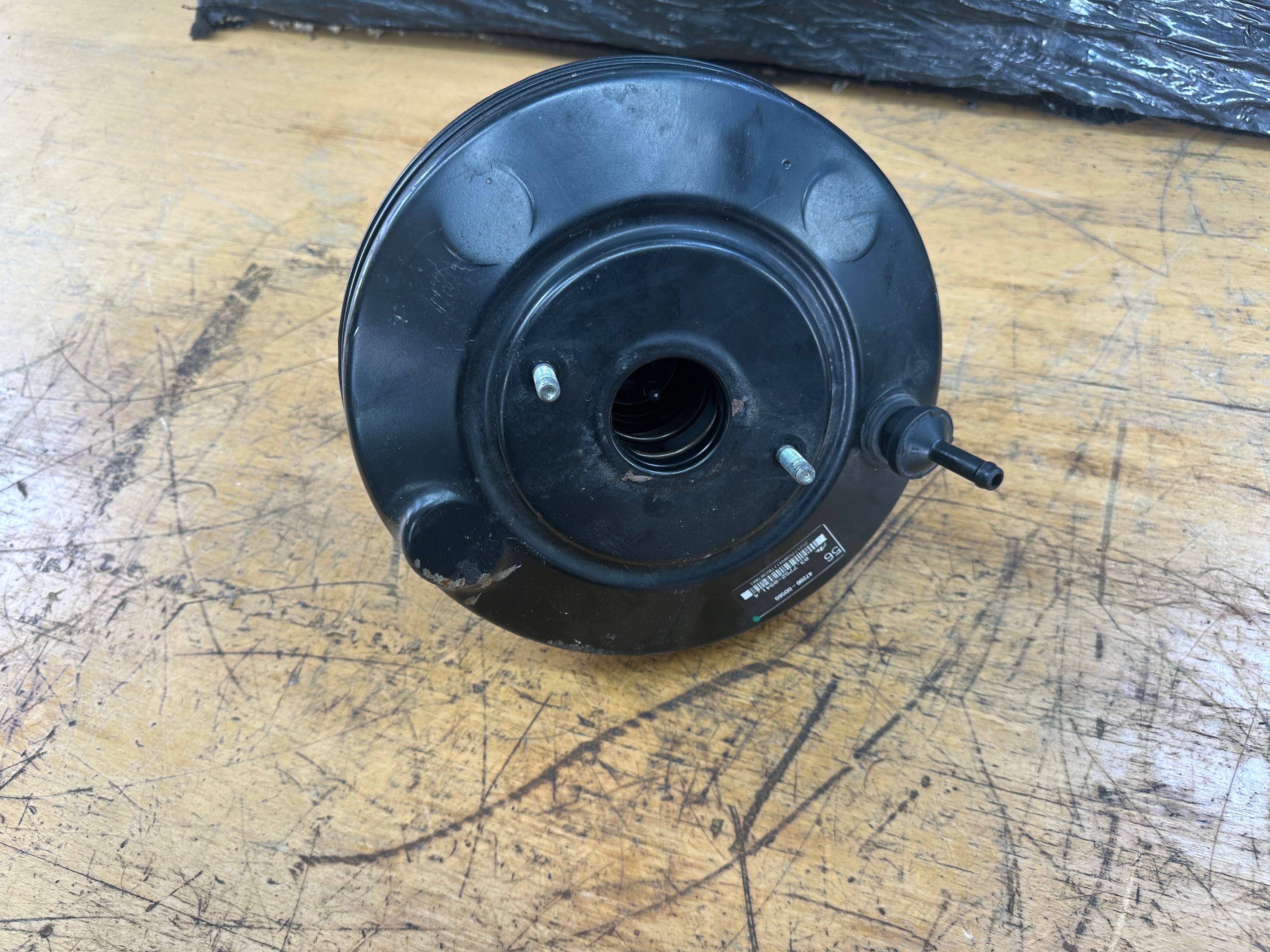 Toyota Yaris 2014 MK3 Brake Pump Servo (47200-0D5607)