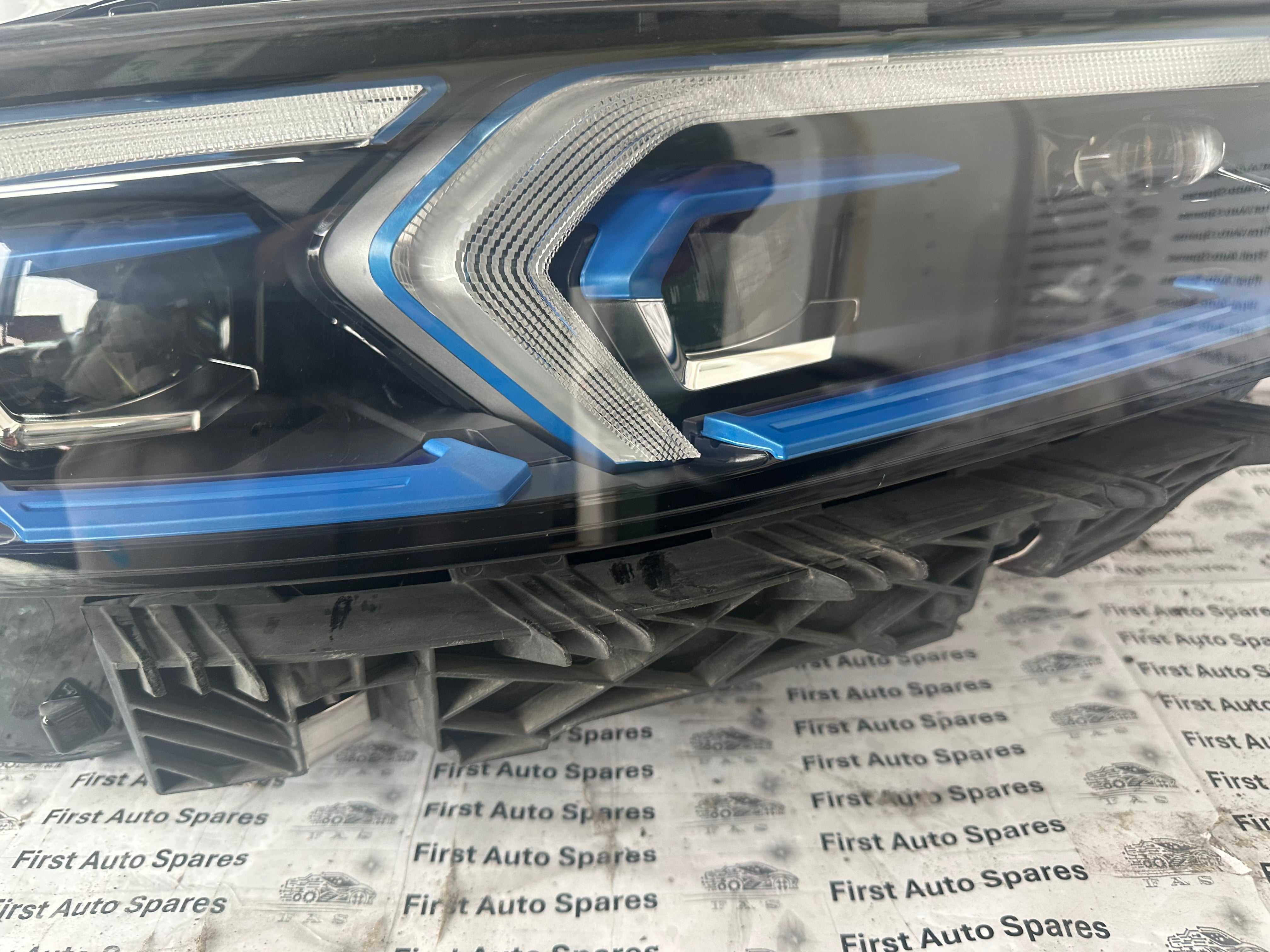 BMW 3 Series 2023 LCI LED Complete Right Headlight (244.704-62) (9850422-06)