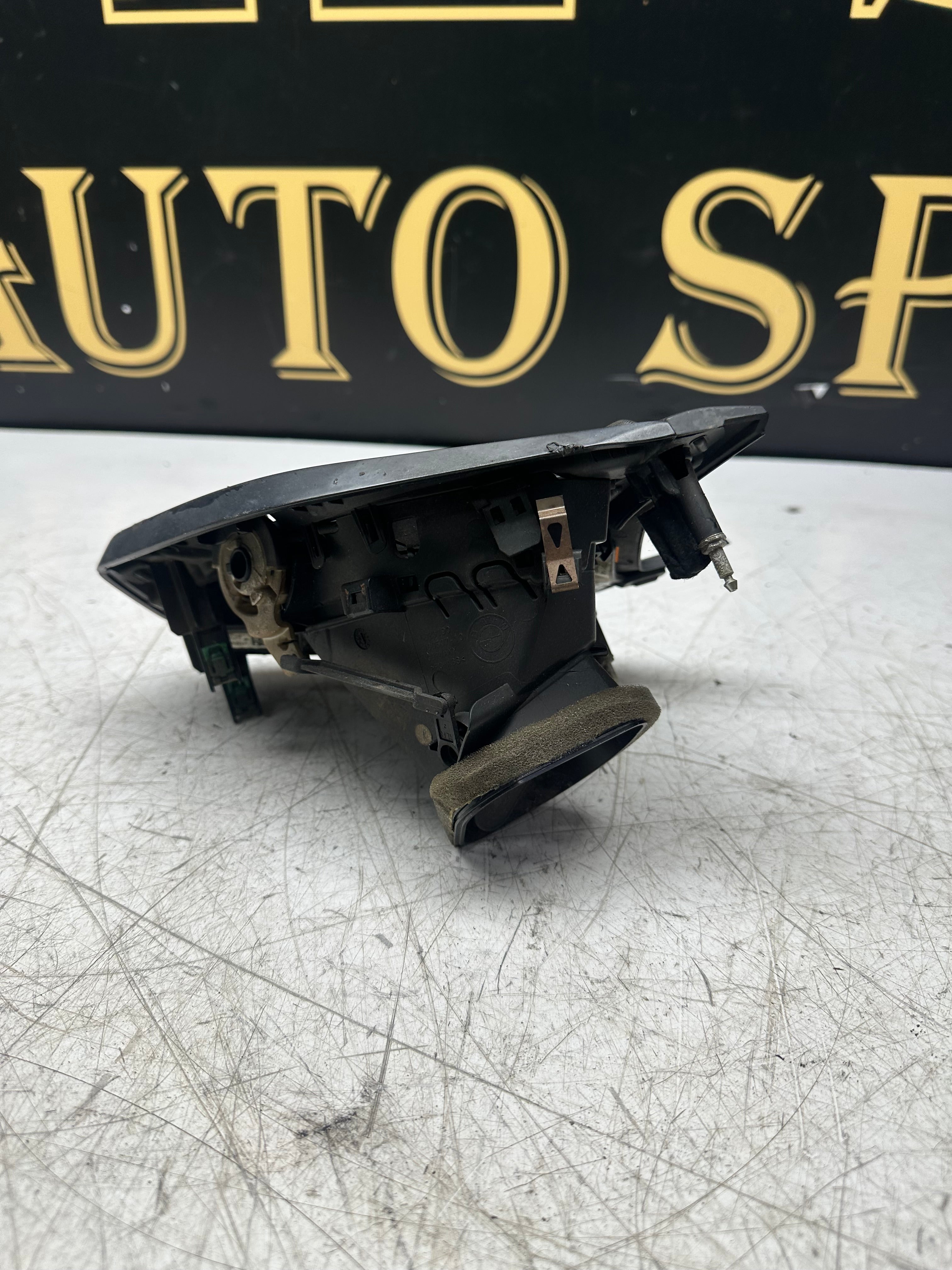 BMW 1 Series F40 Headlight / Air Vent Grill – 6823190