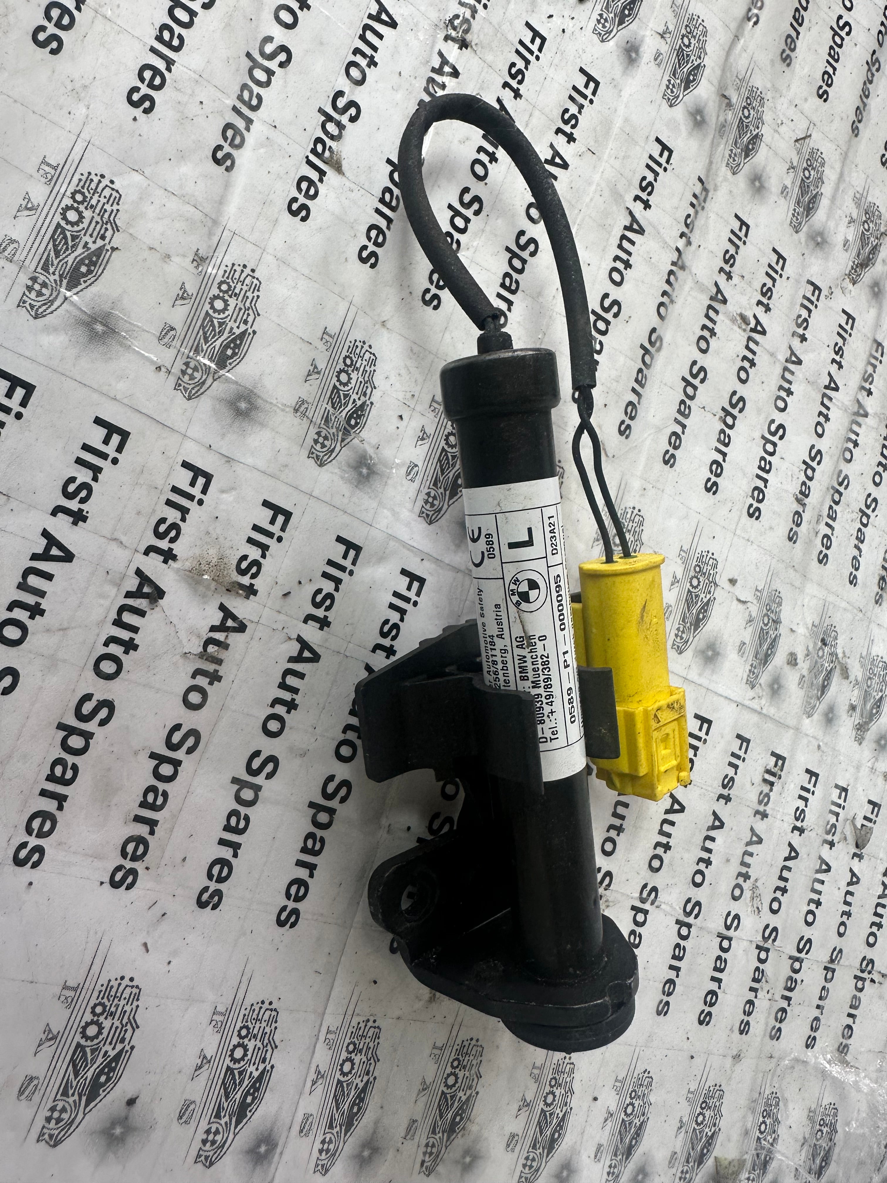 BMW 4 Series G22 G23 2020 Left Bonnet Actuator (0589-P1-000095)