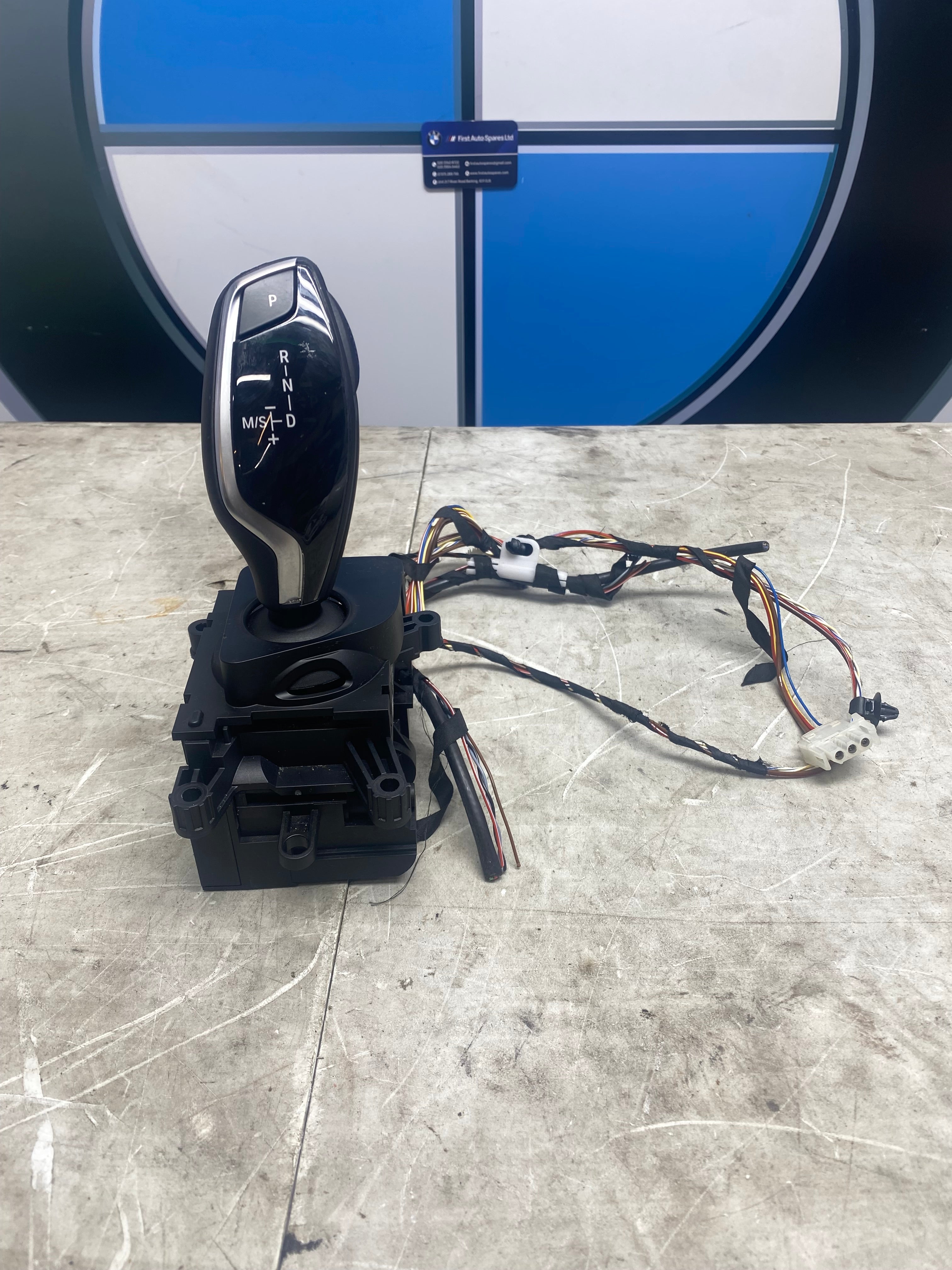 BMW X3 / X4 G Series Gear Selector Shift Knob – 2018–Present