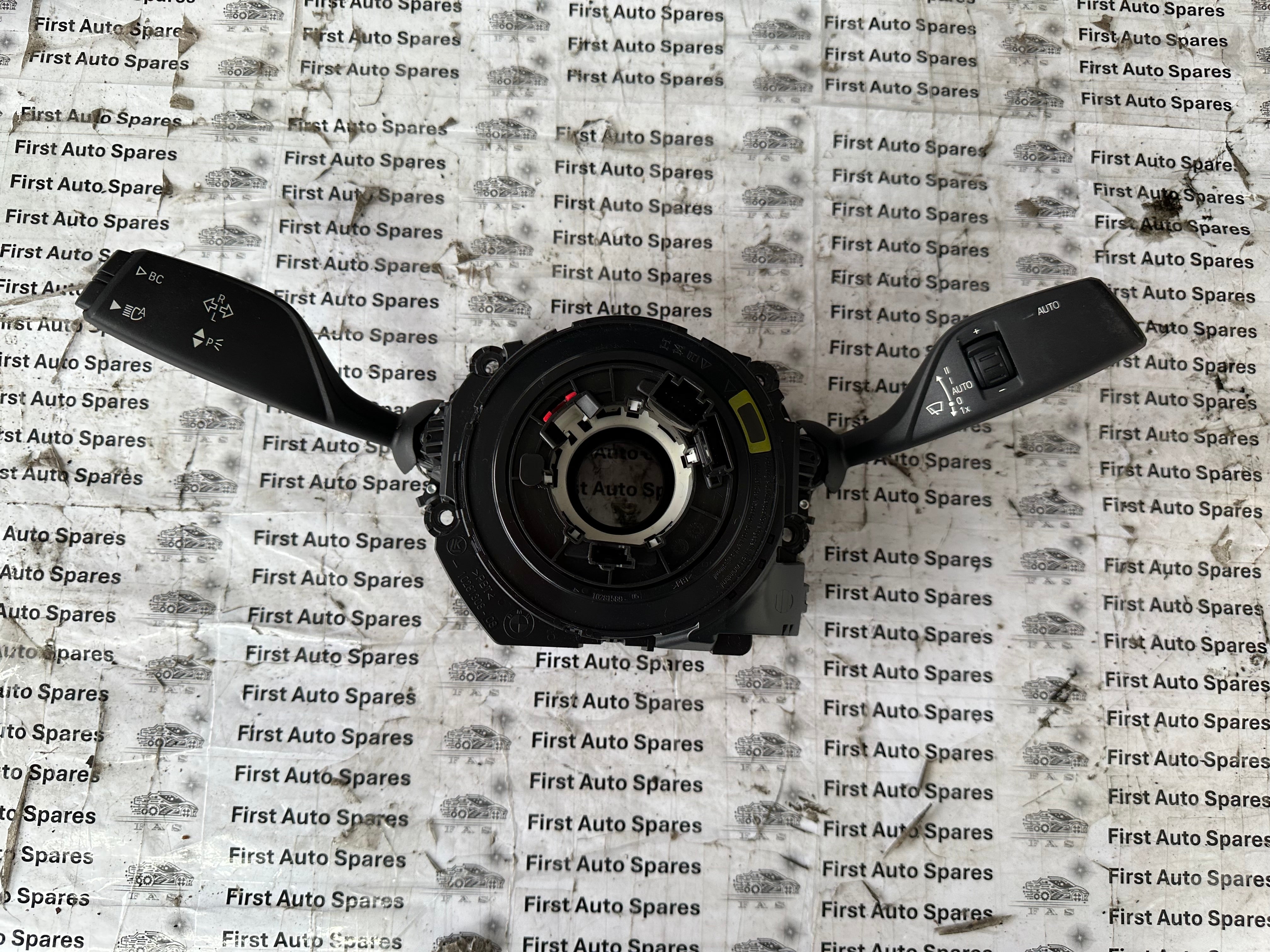 BMW 4 Series Indicator / Wiper Stalks with Ring Squib (10281308-08)