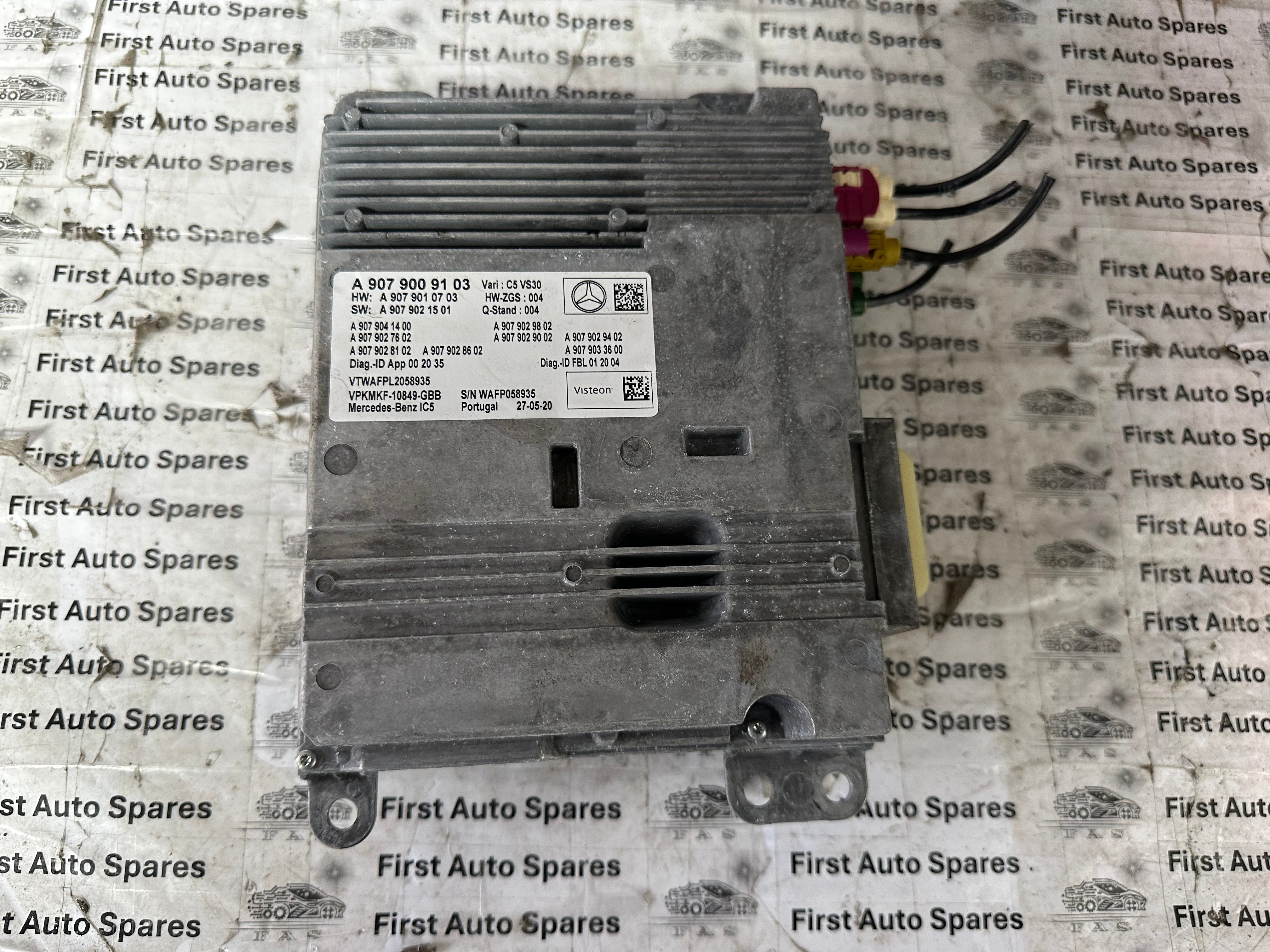 Mercedes Sprinter 907 2018–Present CDI Radio Head Unit (A9079009103)