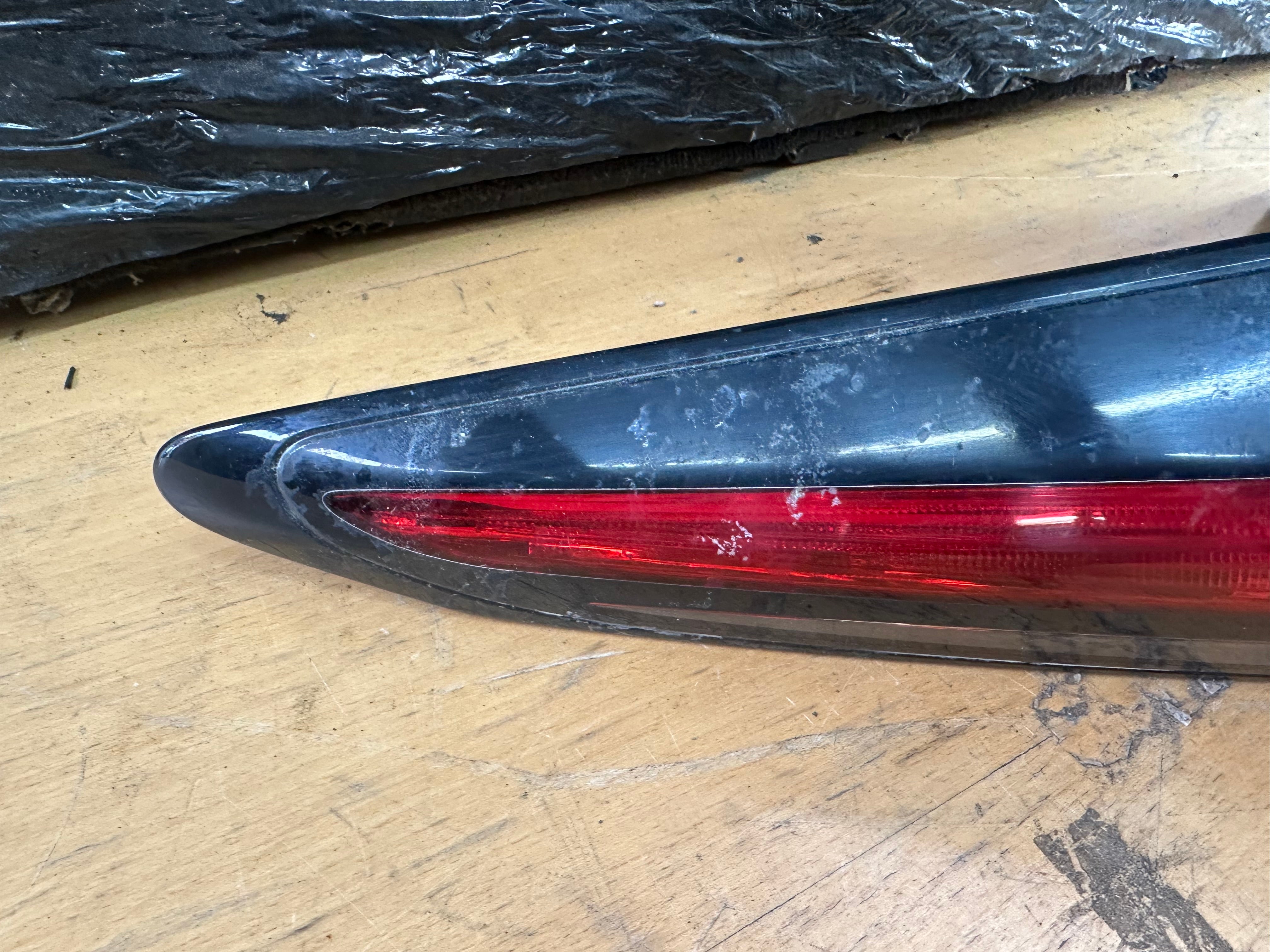Nissan Leaf ZE1 2017–2024 Passenger Left Rear Tail Light LH (26555-5SH1A)