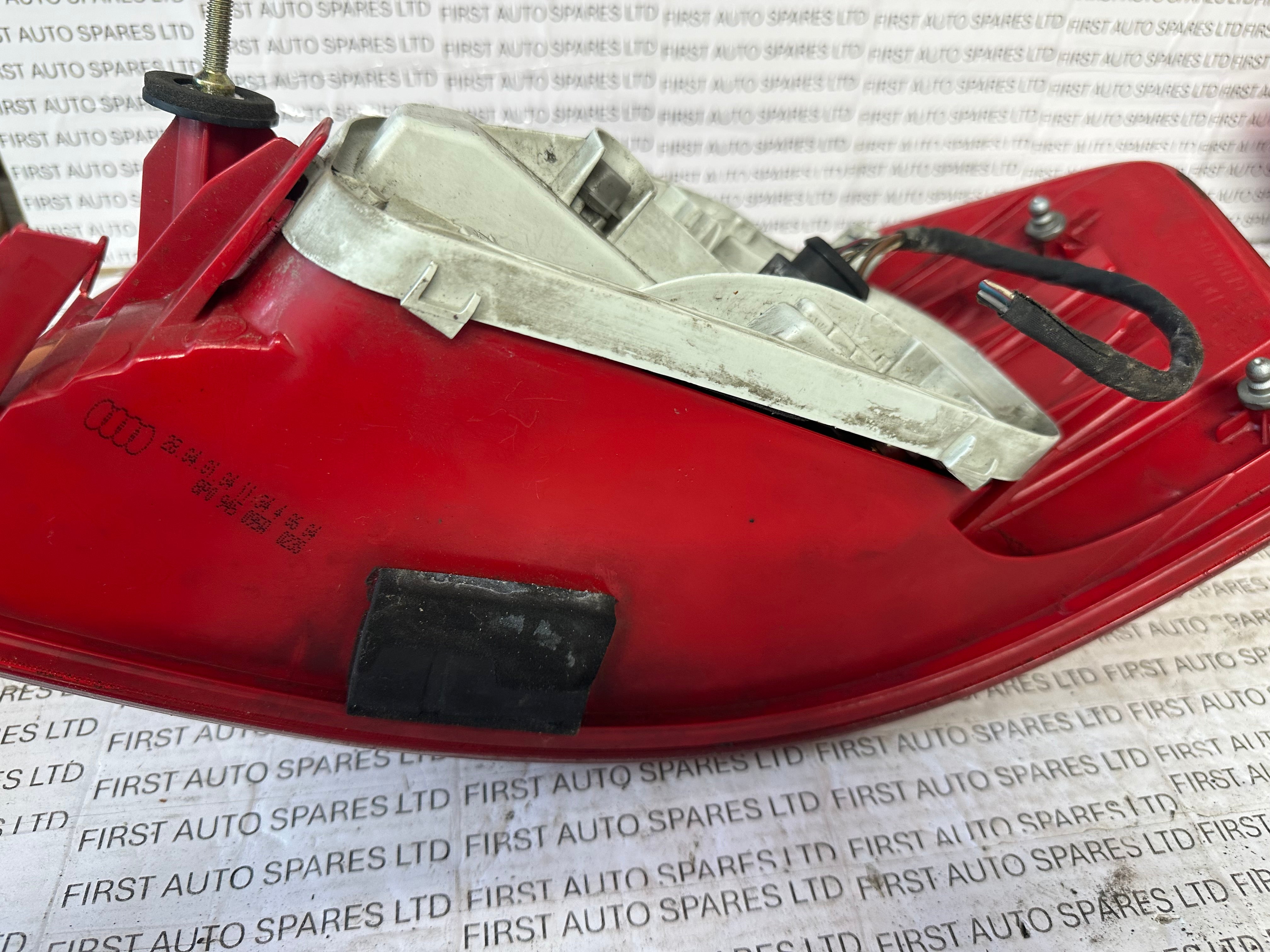 Audi A3 2004 Left Rear Tail Light (8P0945095A023S)