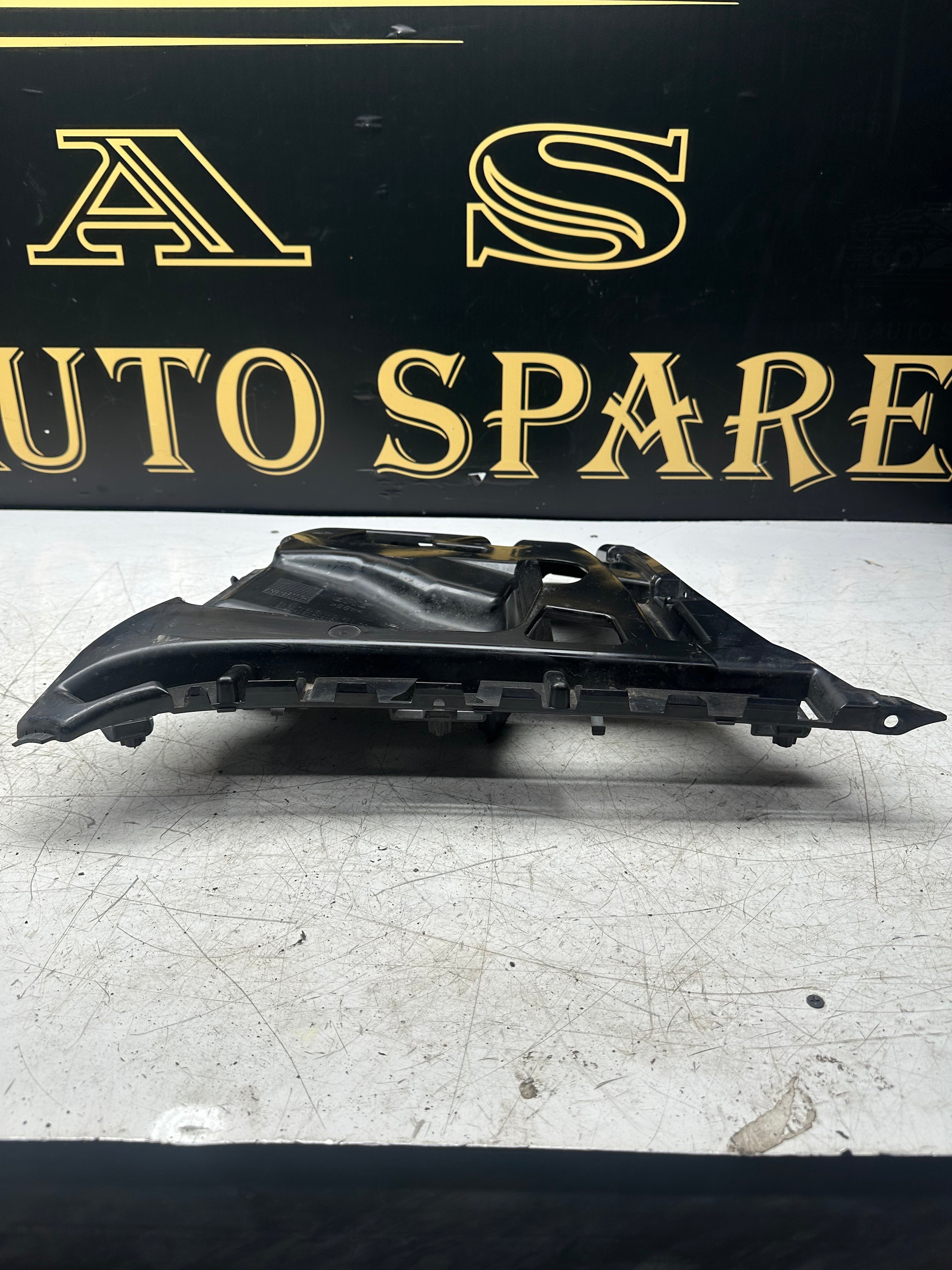 BMW 3 Series F30 Rear Left Bumper Bracket (2012–2018) (51127384465)