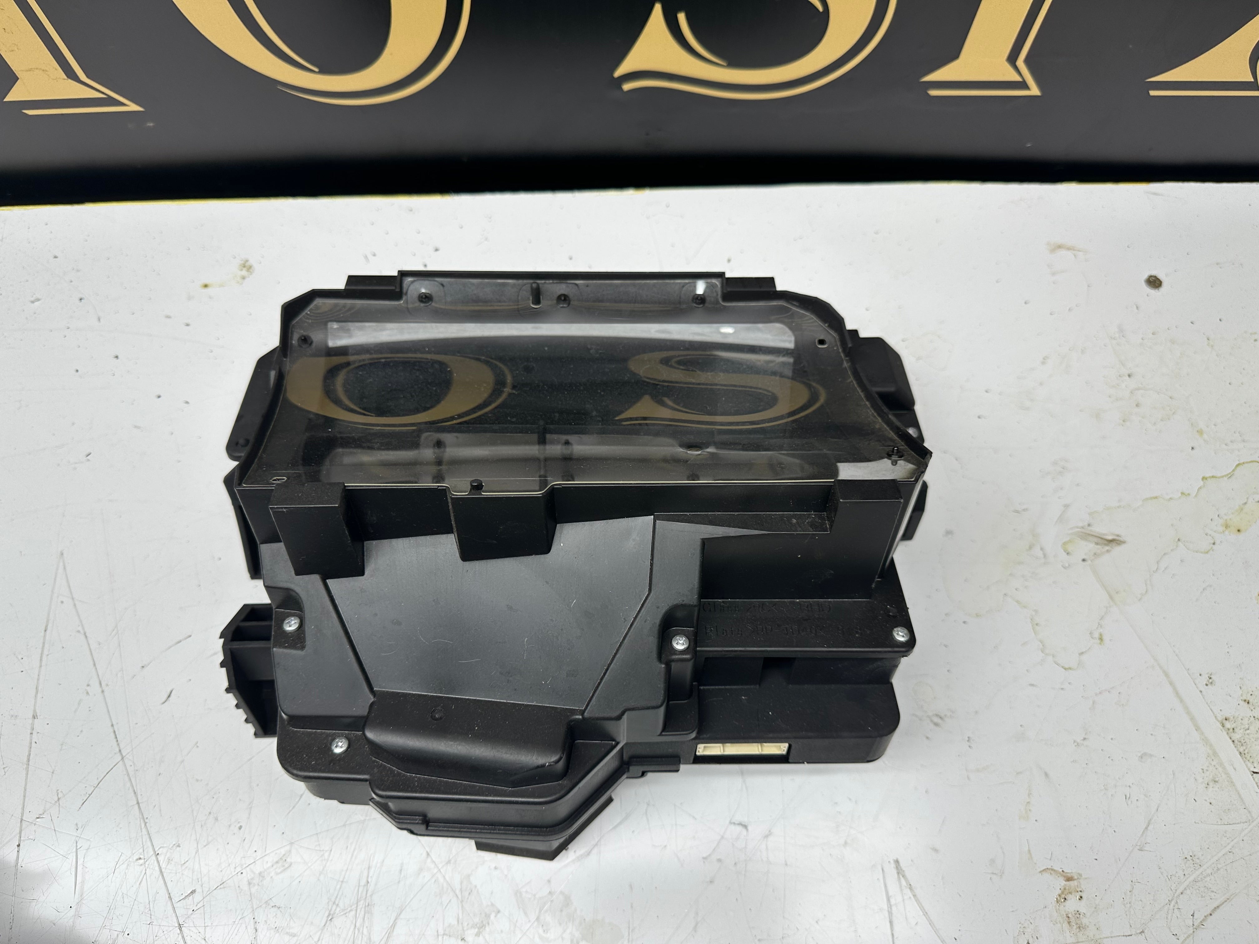 Toyota Corolla GR Sport 1.8 Hybrid 2019-2024 HUD Heads-Up Display (83108-02031)