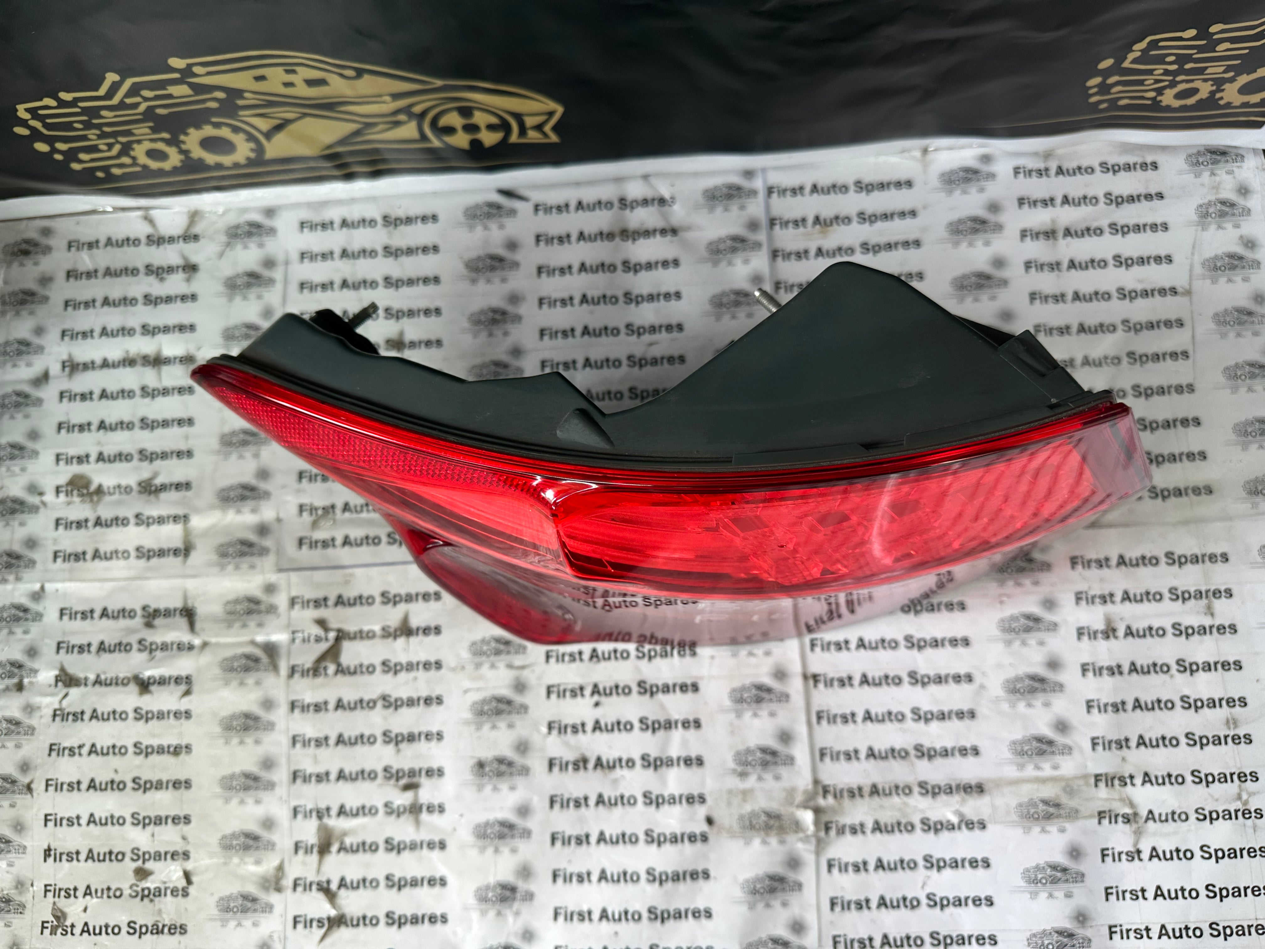 BMW 5 Series F10 LED Left Rear Tail Light (173462-01)