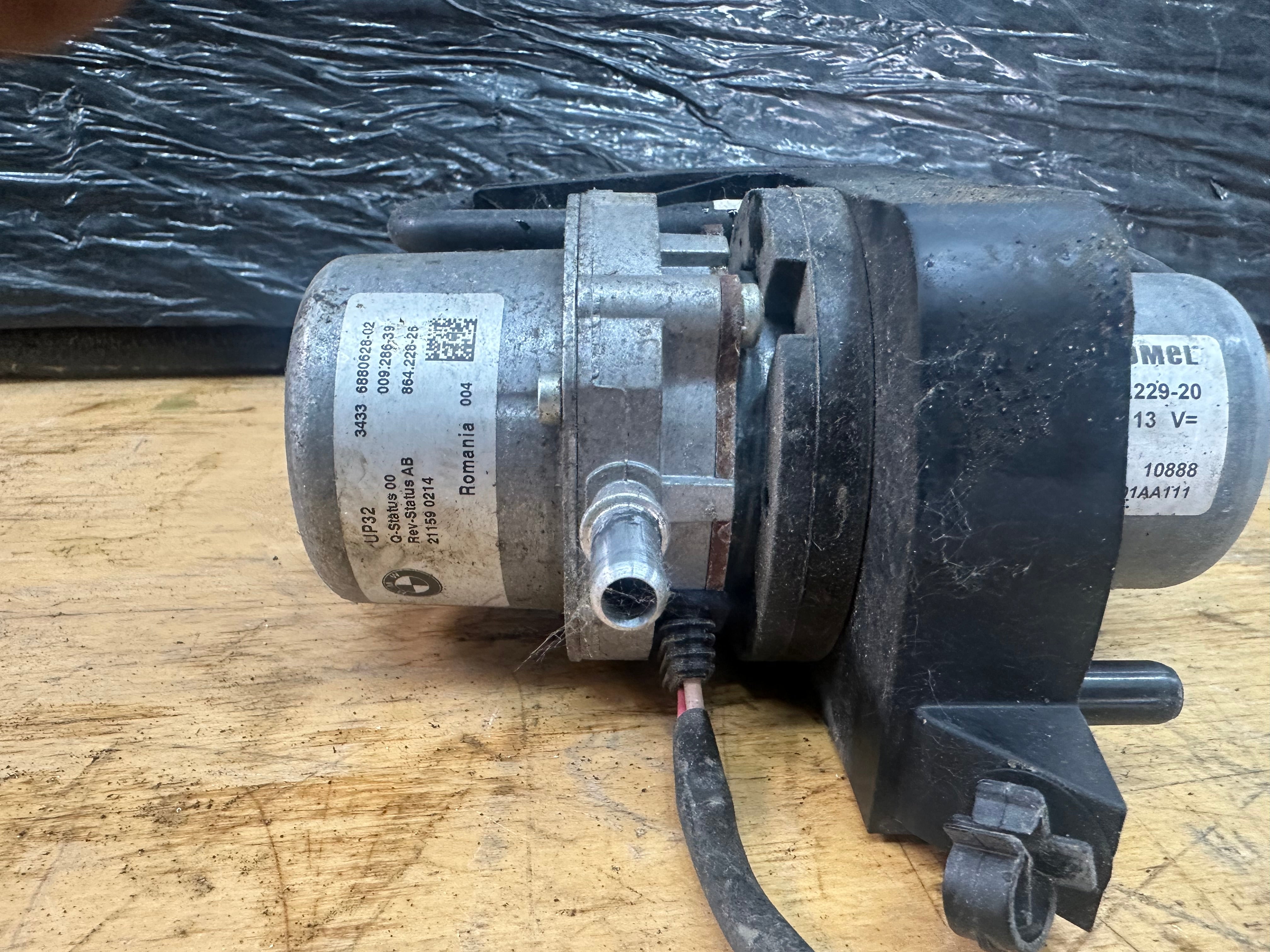 BMW 5 Series G30 2019 530e Hybrid Petrol 2.0 Vacuum Pump (6880628-02)