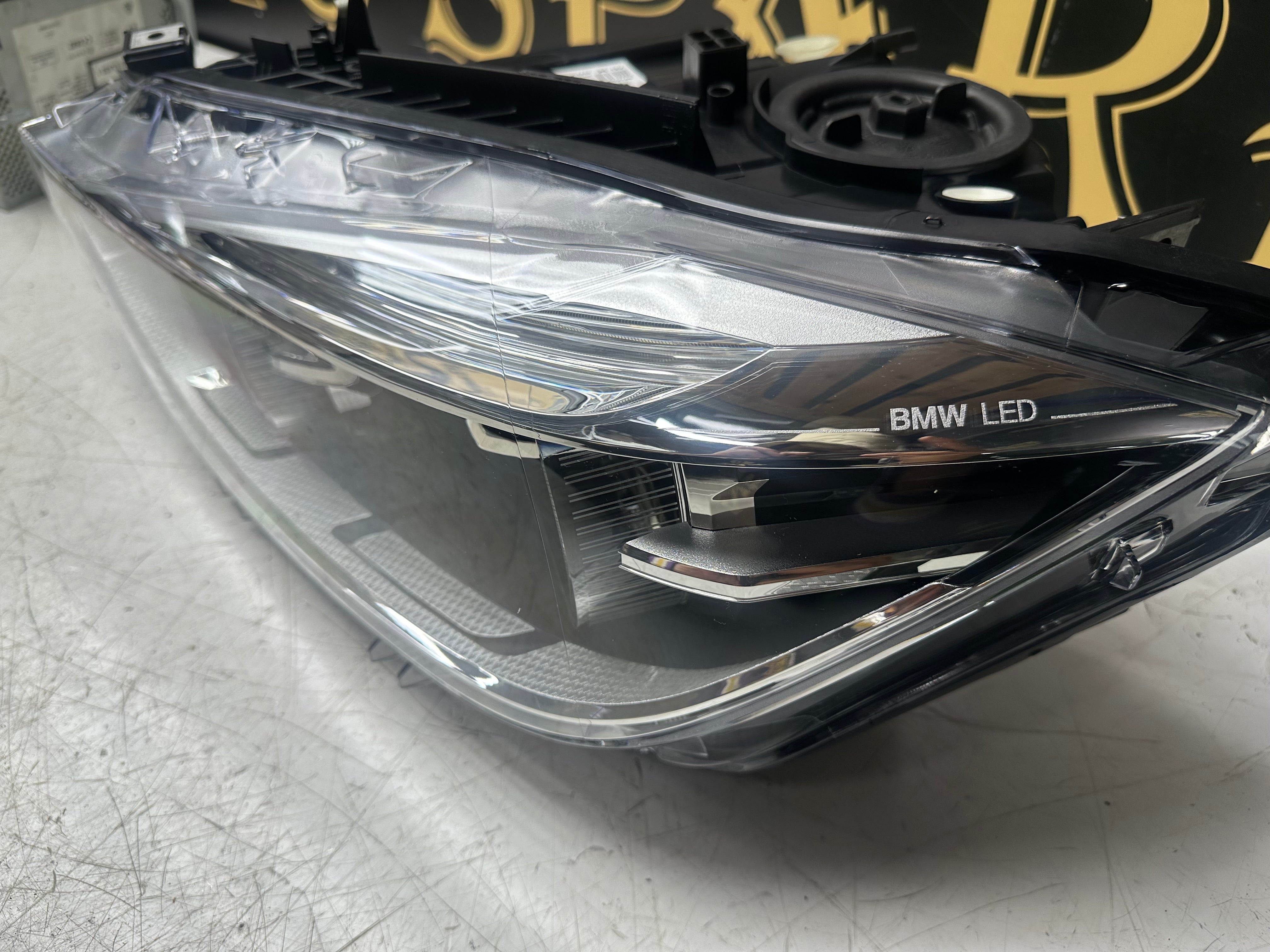 BMW 3 Series F30 / F31 2015–2019 LCI LED Headlight Passenger Side (7419631-04)