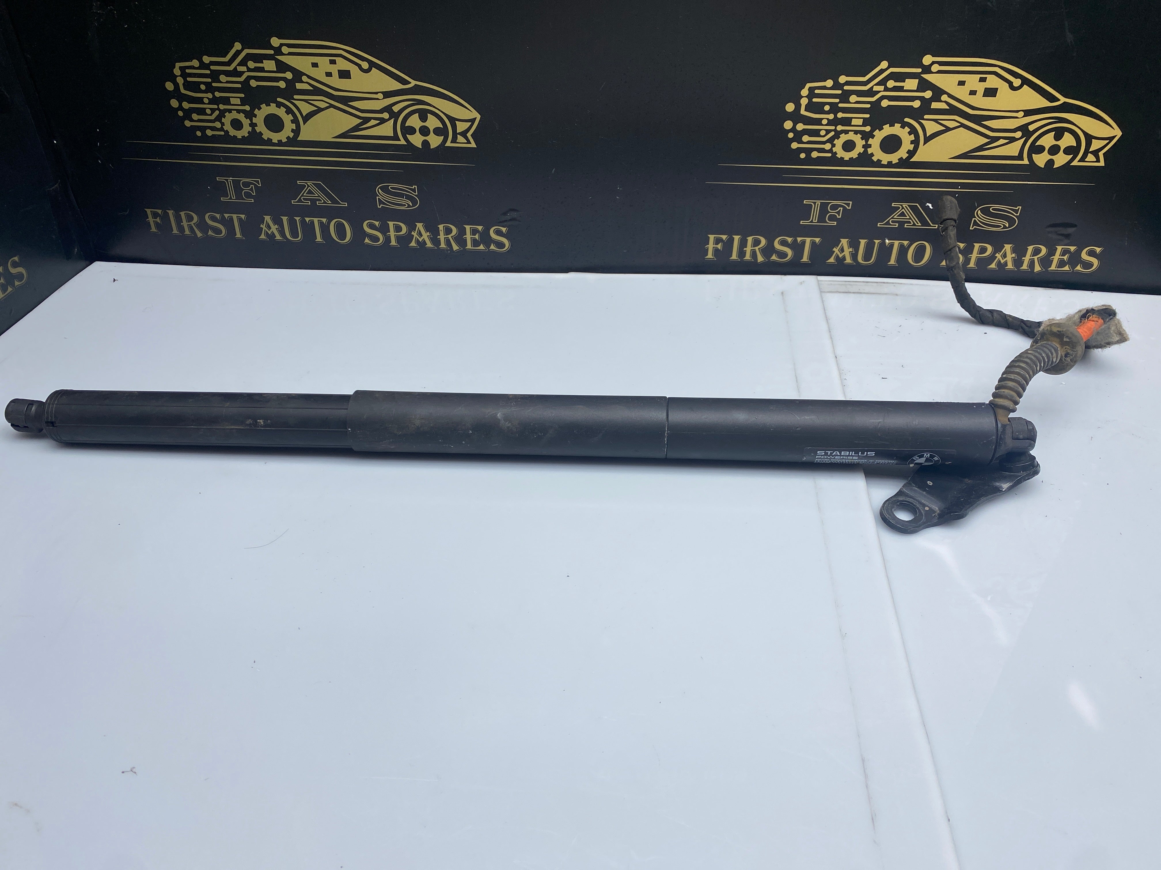 BMW X1 F48 Right Side Tailgate Boot Lid Gas Strut (9482962)