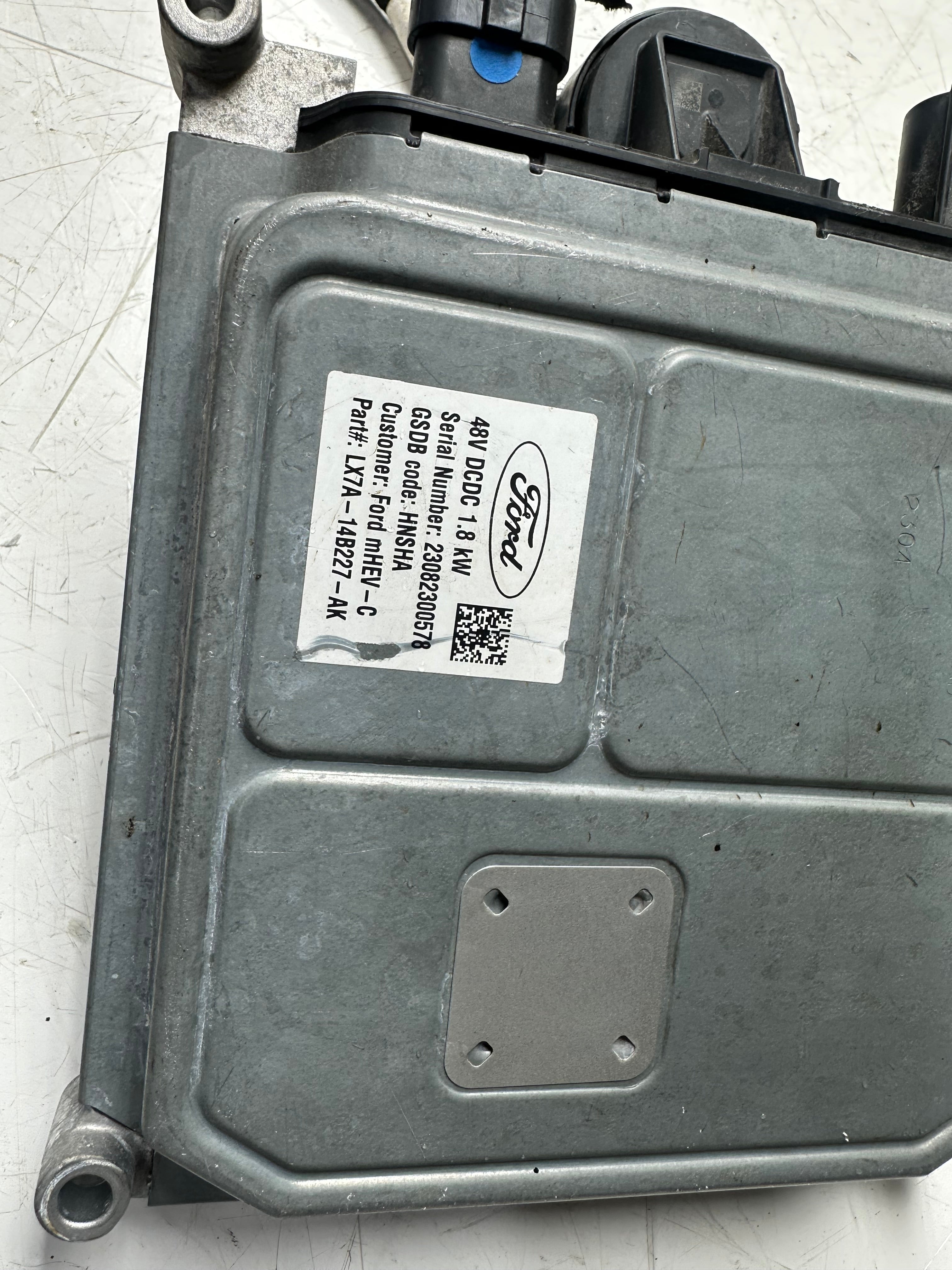 Ford Fiesta MK8 2018-2024 Hybrid Voltage Converter Module (LX7A-14B227-AK)