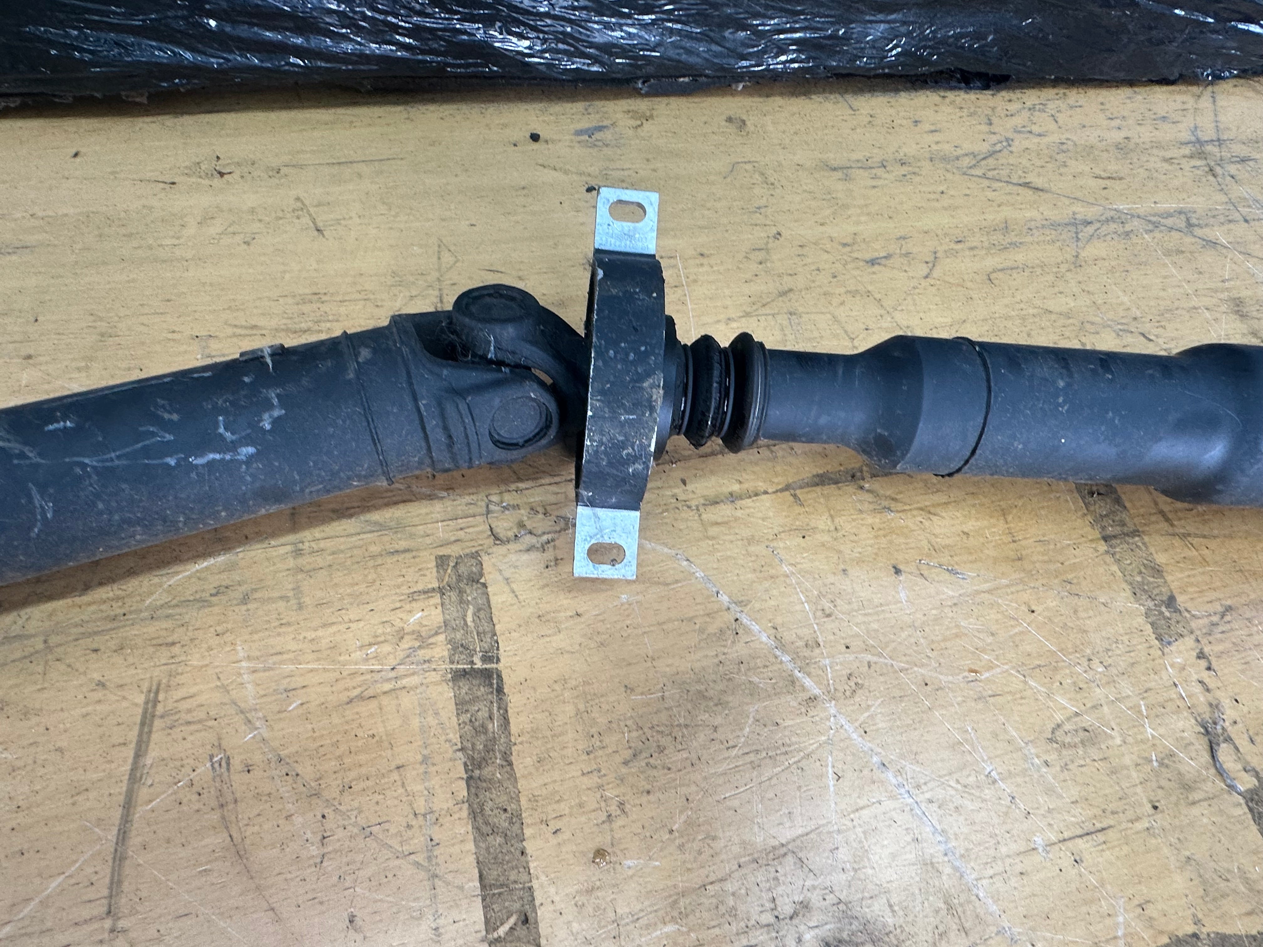 BMW 3 Series Petrol Prop Shaft 2019-2024 (8848018-02) (72883810)