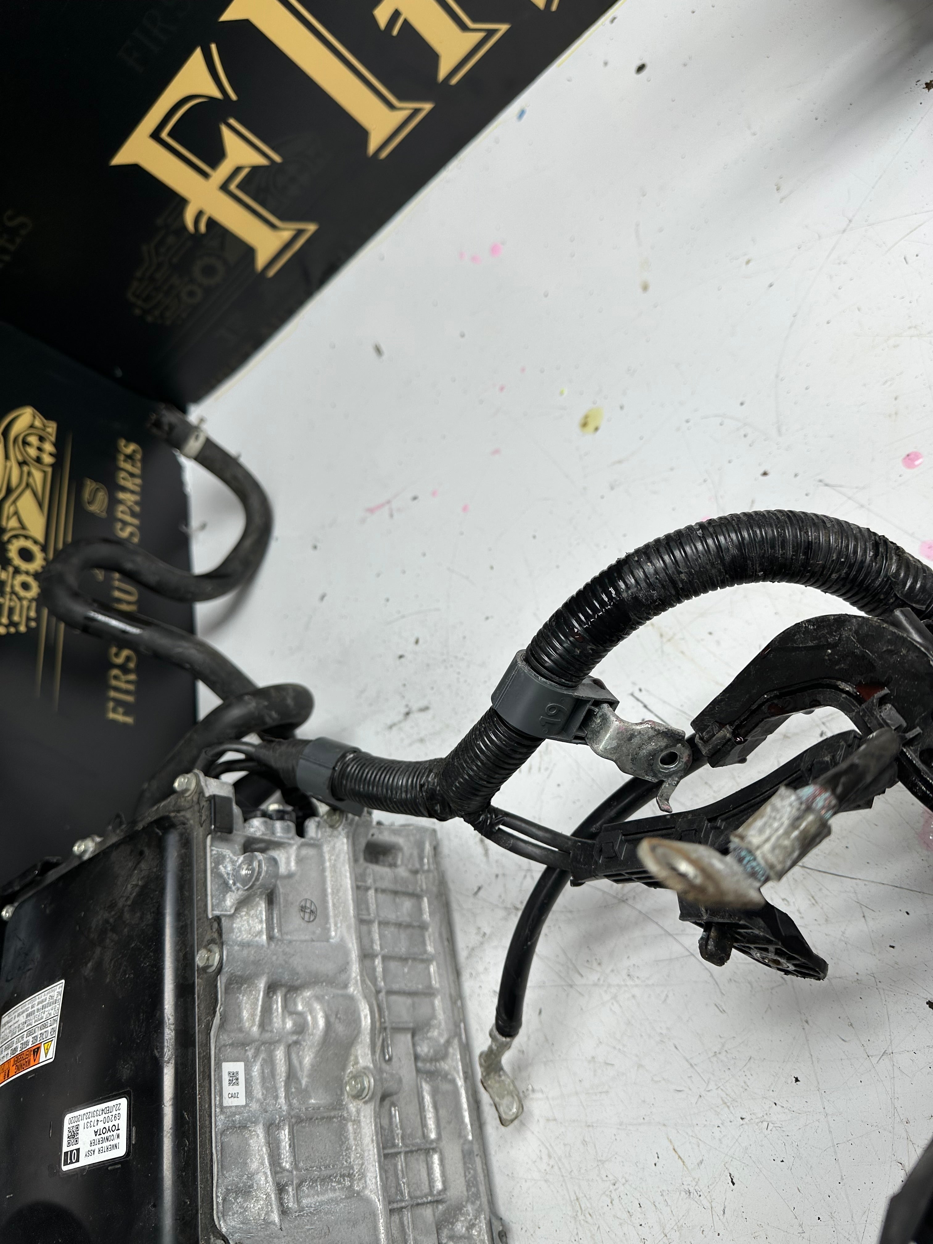 Toyota Corolla Hybrid Inverter Assy with Converter (G9200-47331) (22JTED4733122J120220)